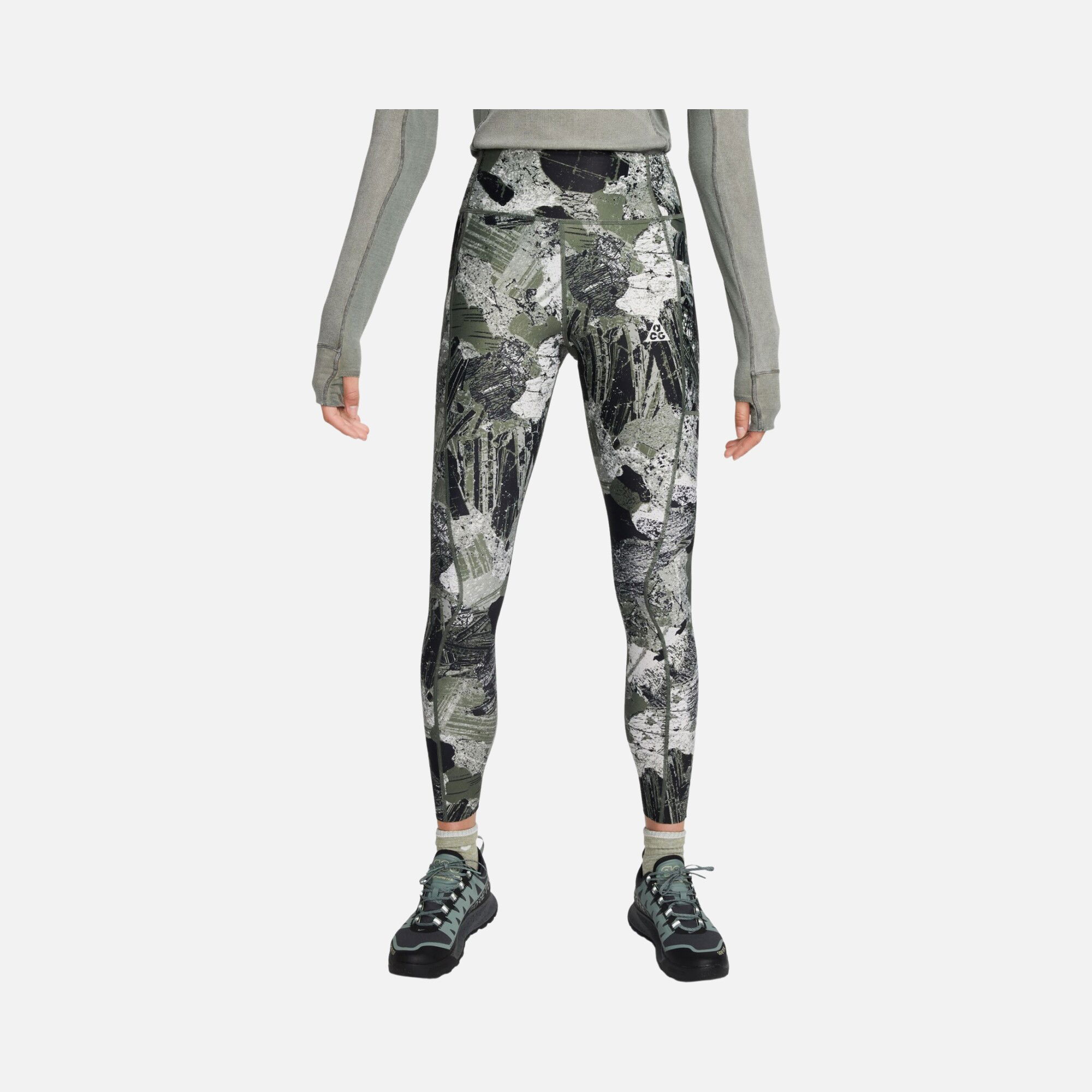 Nike Dri-Fit ADV ACG "New Sands" All-Over Print Kadın Tayt