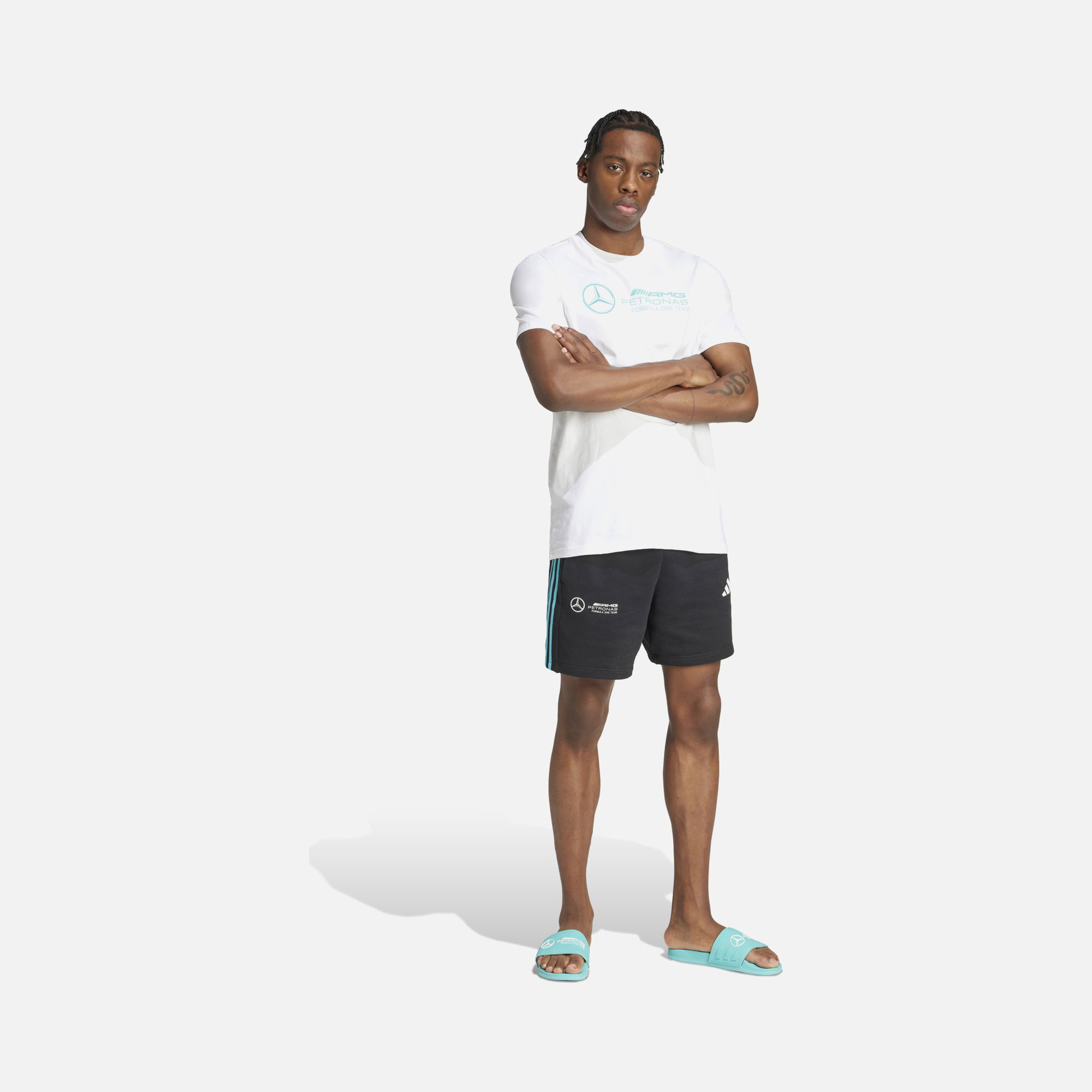 adidas Mercedes-AMG Petronas F1 Team DNA Graphic Regular-Fit Racing Fans Short-Sleeve Erkek Tişört