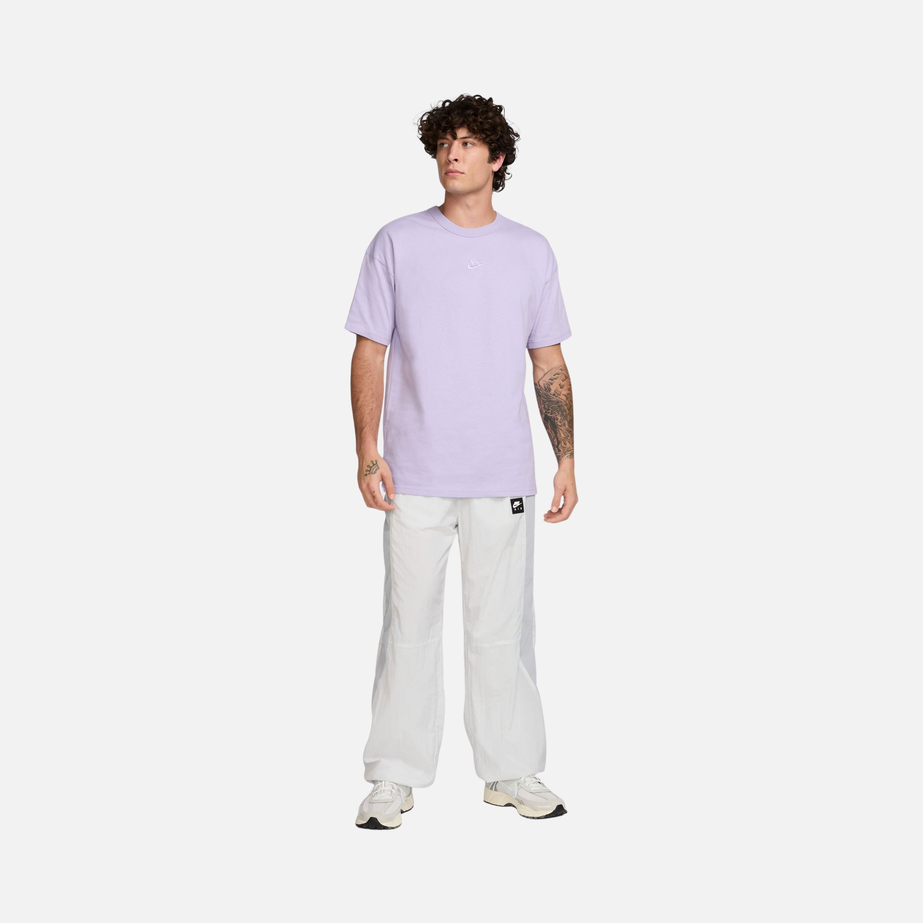 Nike Sportswear Premium Essentials Short-Sleeve Erkek Tişört