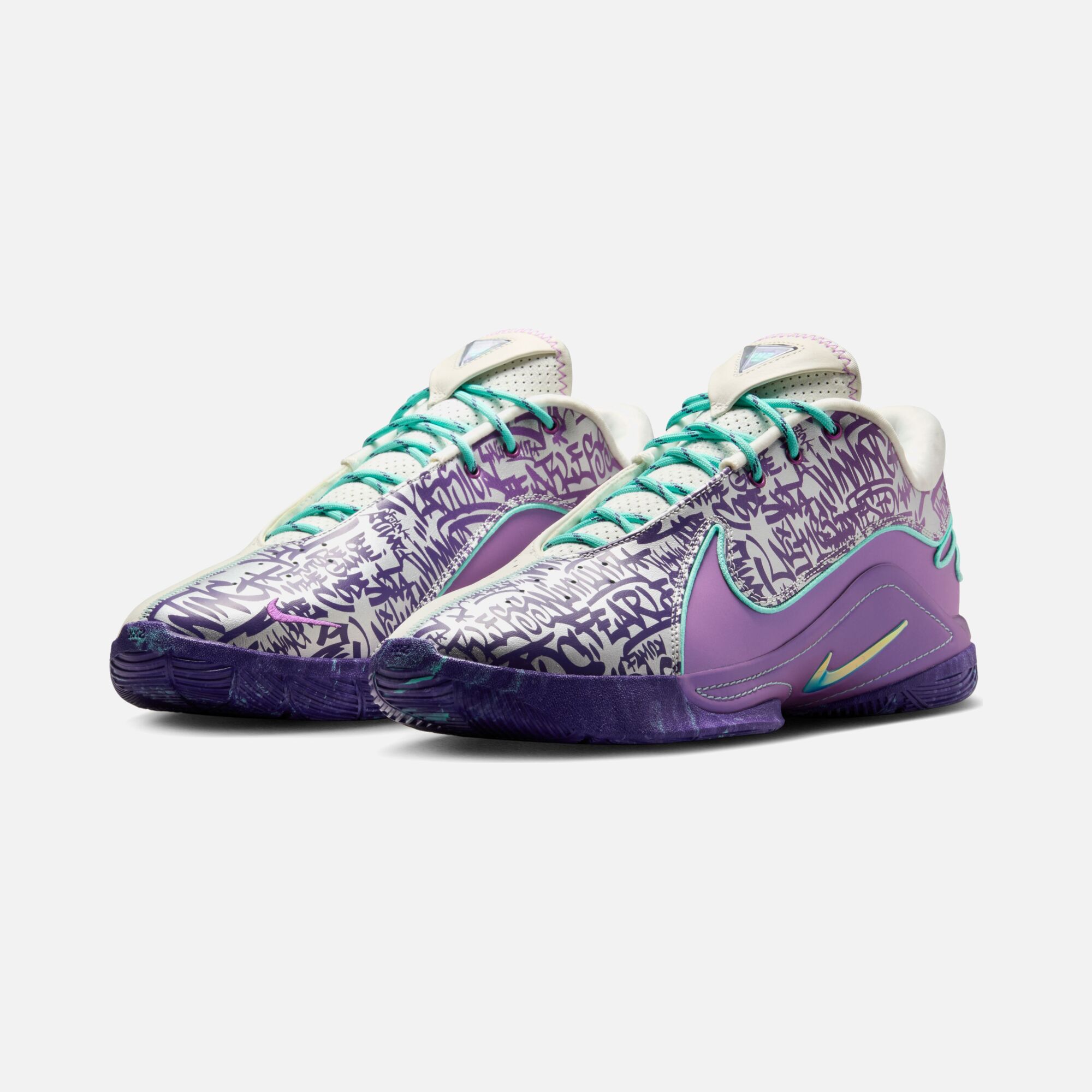 Nike LeBron James Xxii Erkek Basketbol Ayakkabısı