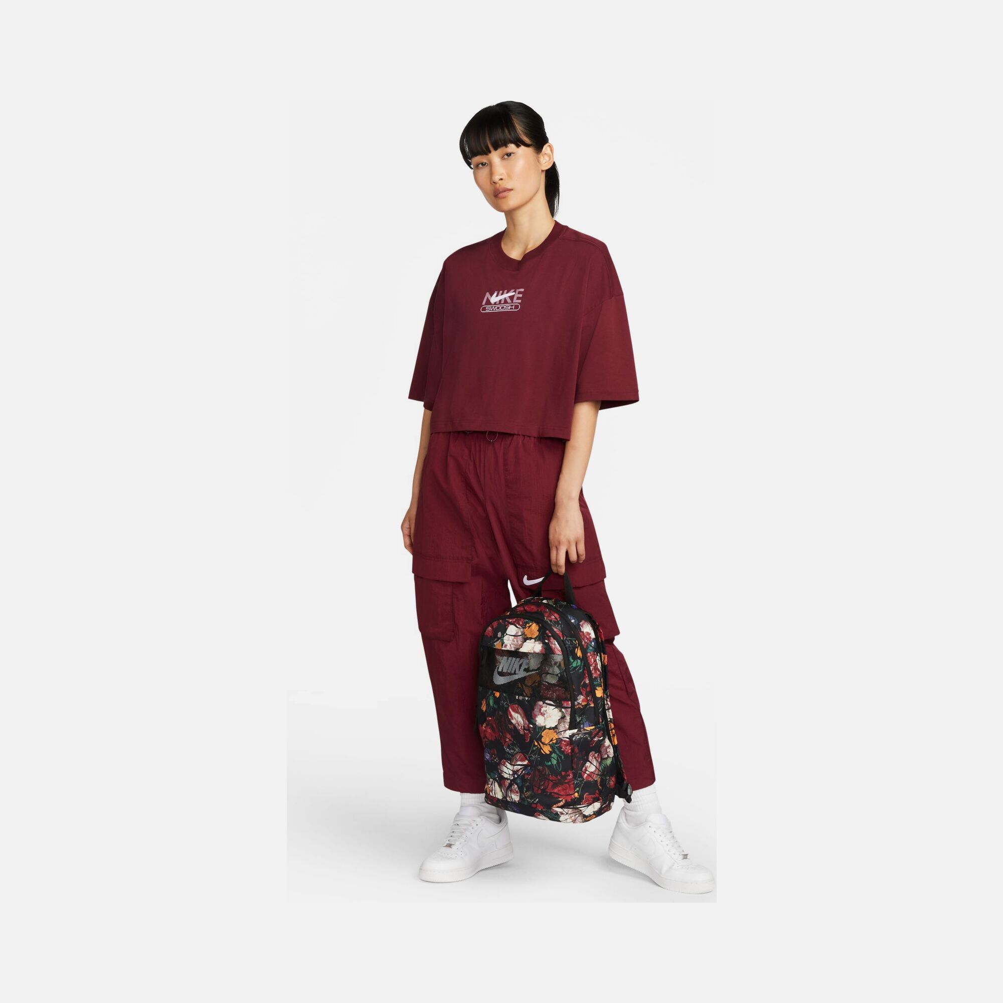 Nike Elmental Floral Graphic (21 L) Kadın Sırt Çantası