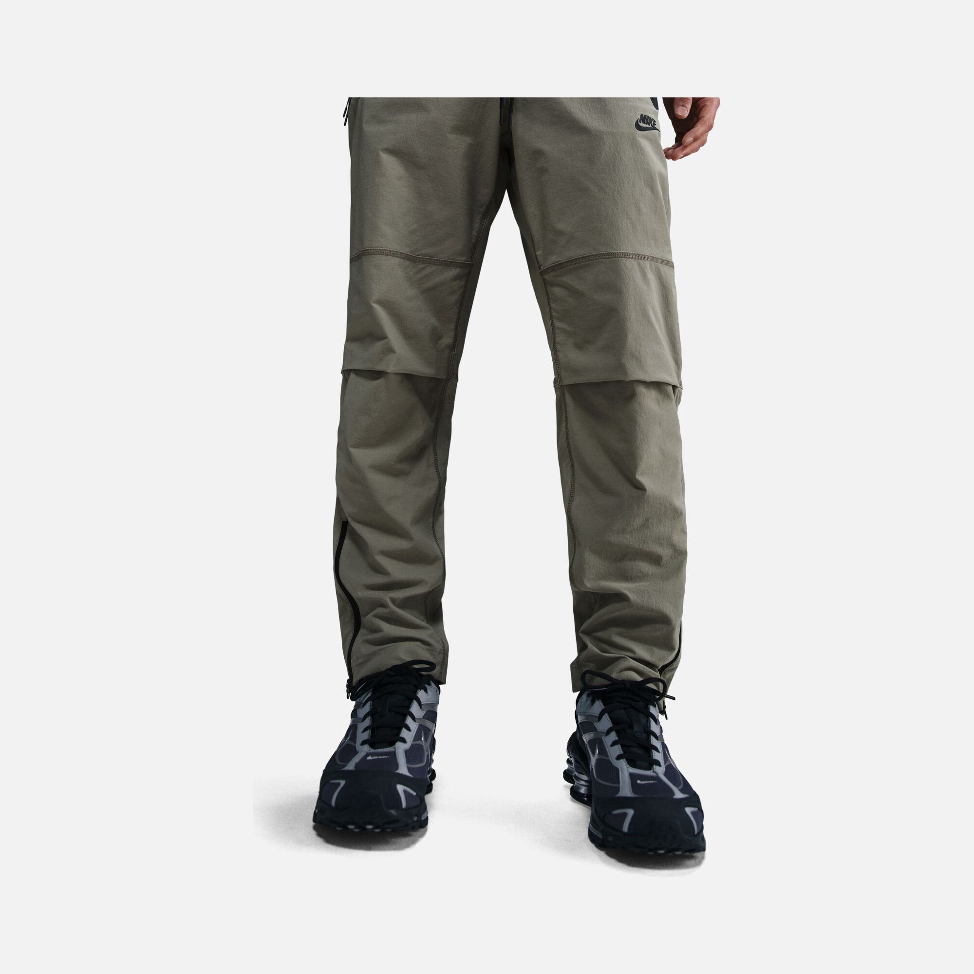 Nike Sportswear Tech Woven Erkek Eşofman Altı