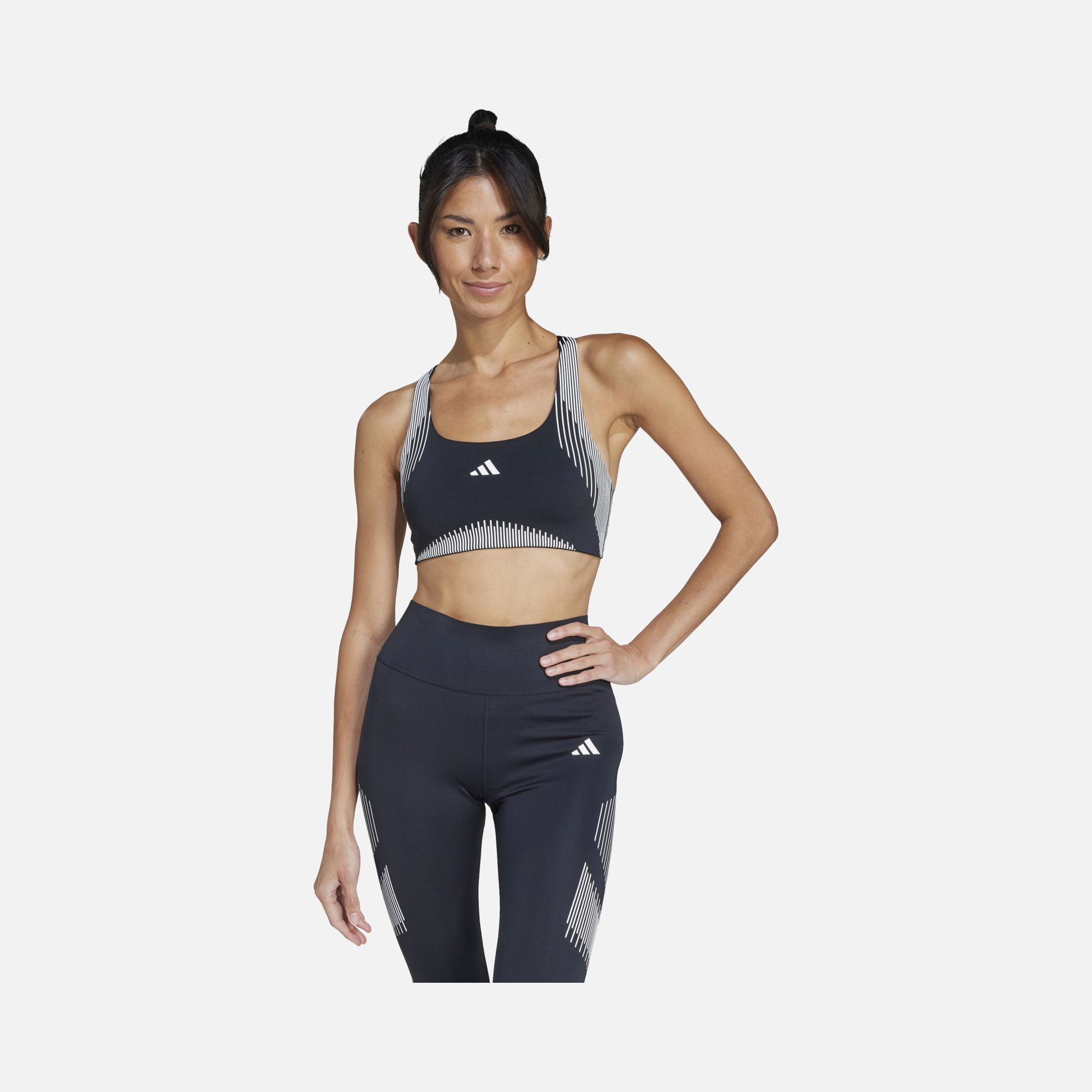 adidas Climacool Powerimpact Luxe LYCRA® & Adimove Fabric Medium-Support Pro Series Gym & Training Kadın Bra