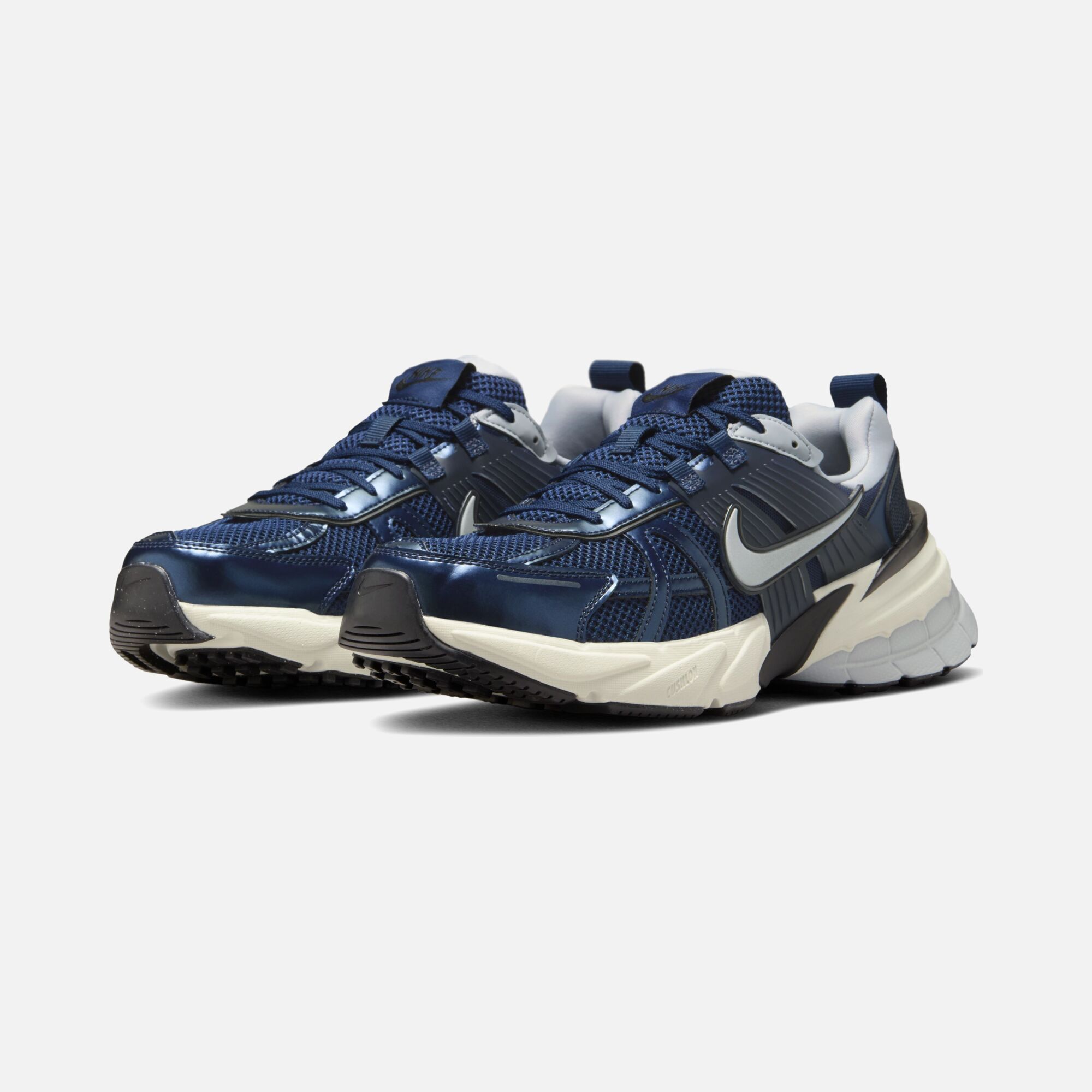 Nike V2K Run ''Metallic Details'' Sportswear Erkek Spor Ayakkabı