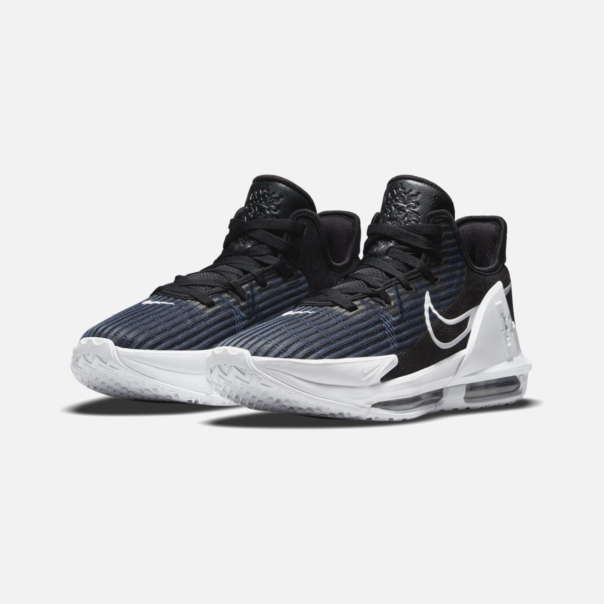 Nike LeBron James Witness VI Erkek Basketbol Ayakkabısı