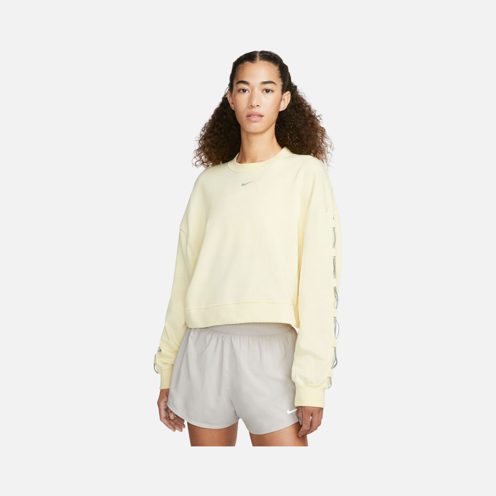 Nike Dri-Fit Get Fit French Terry Novelty Training Kadın Sweatshirt