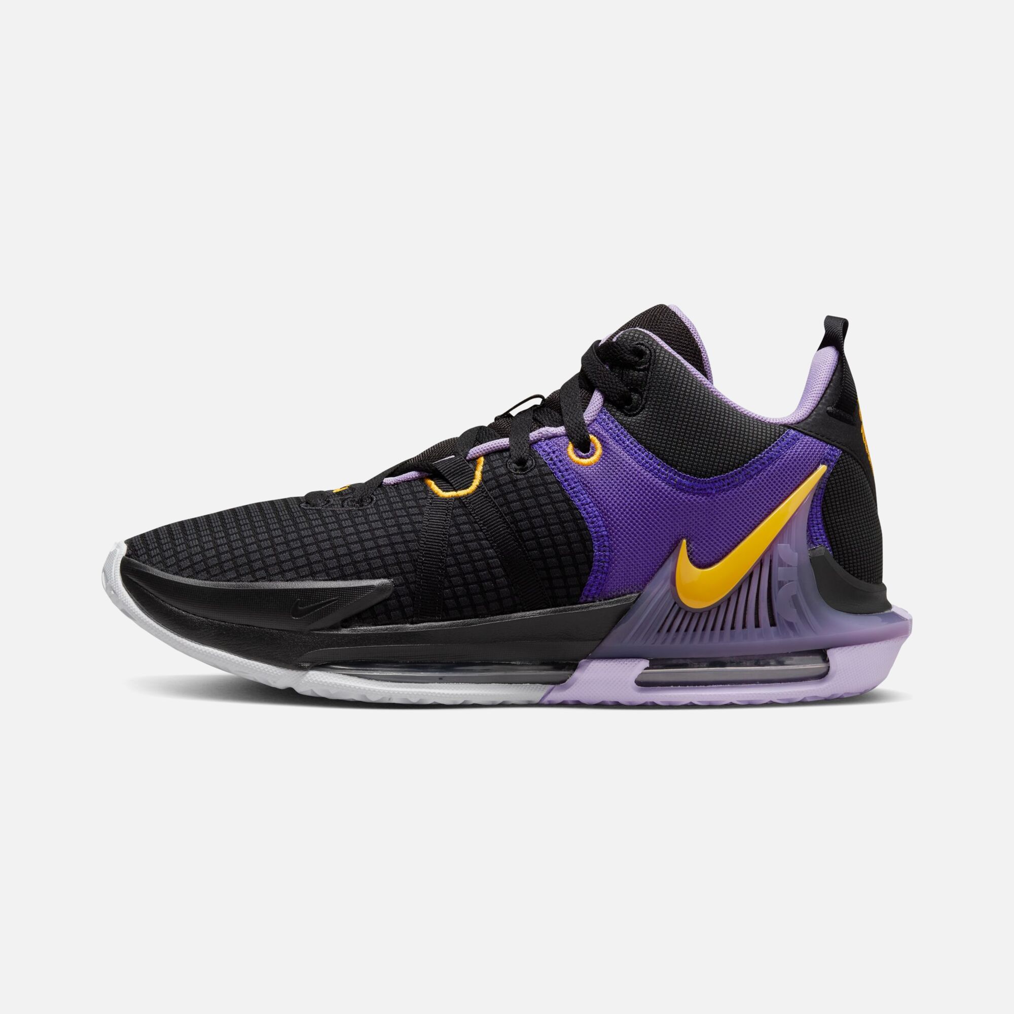 Nike LeBron James Witness VII Erkek Basketbol Ayakkabısı