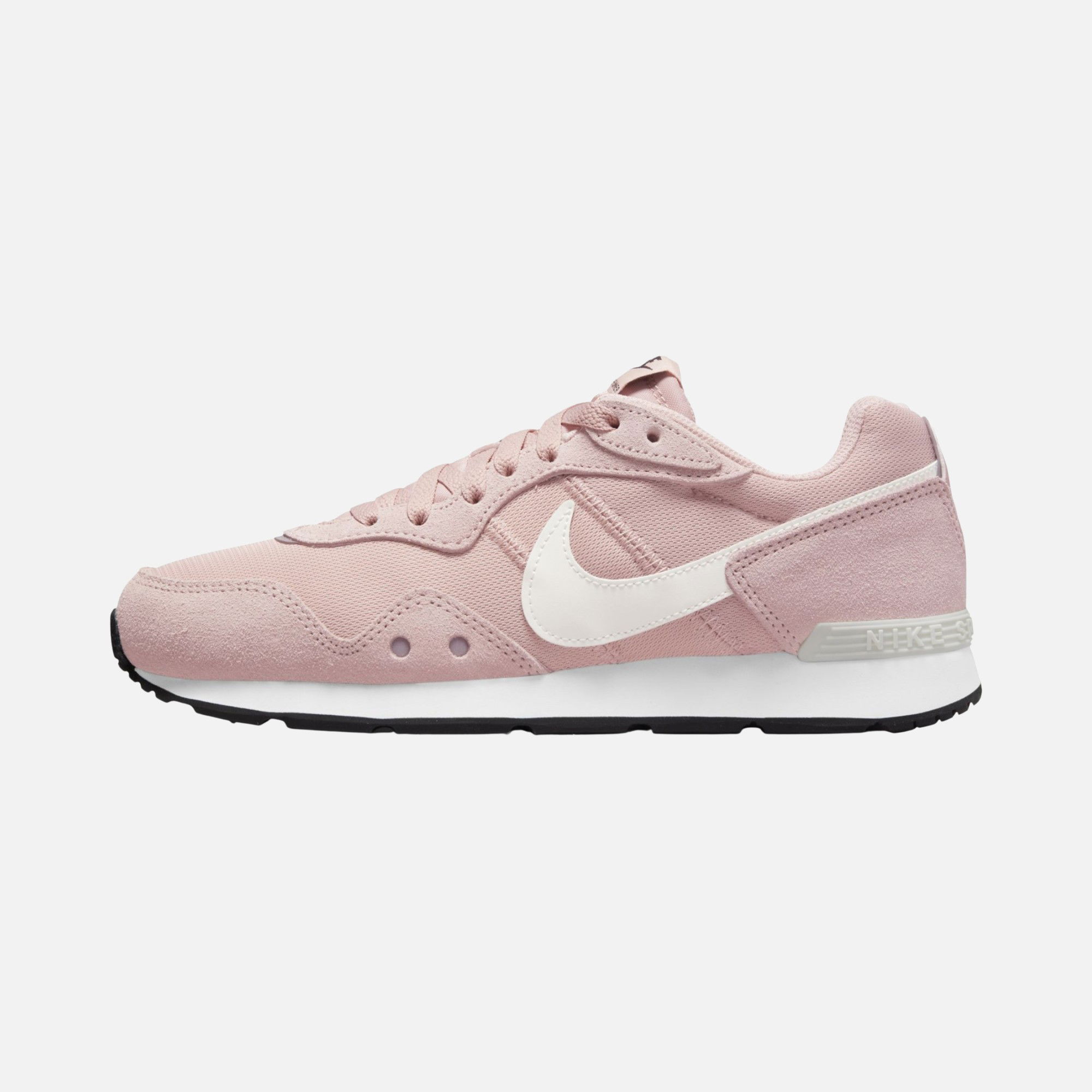 Nike Venture Runner Kadın Spor Ayakkabı