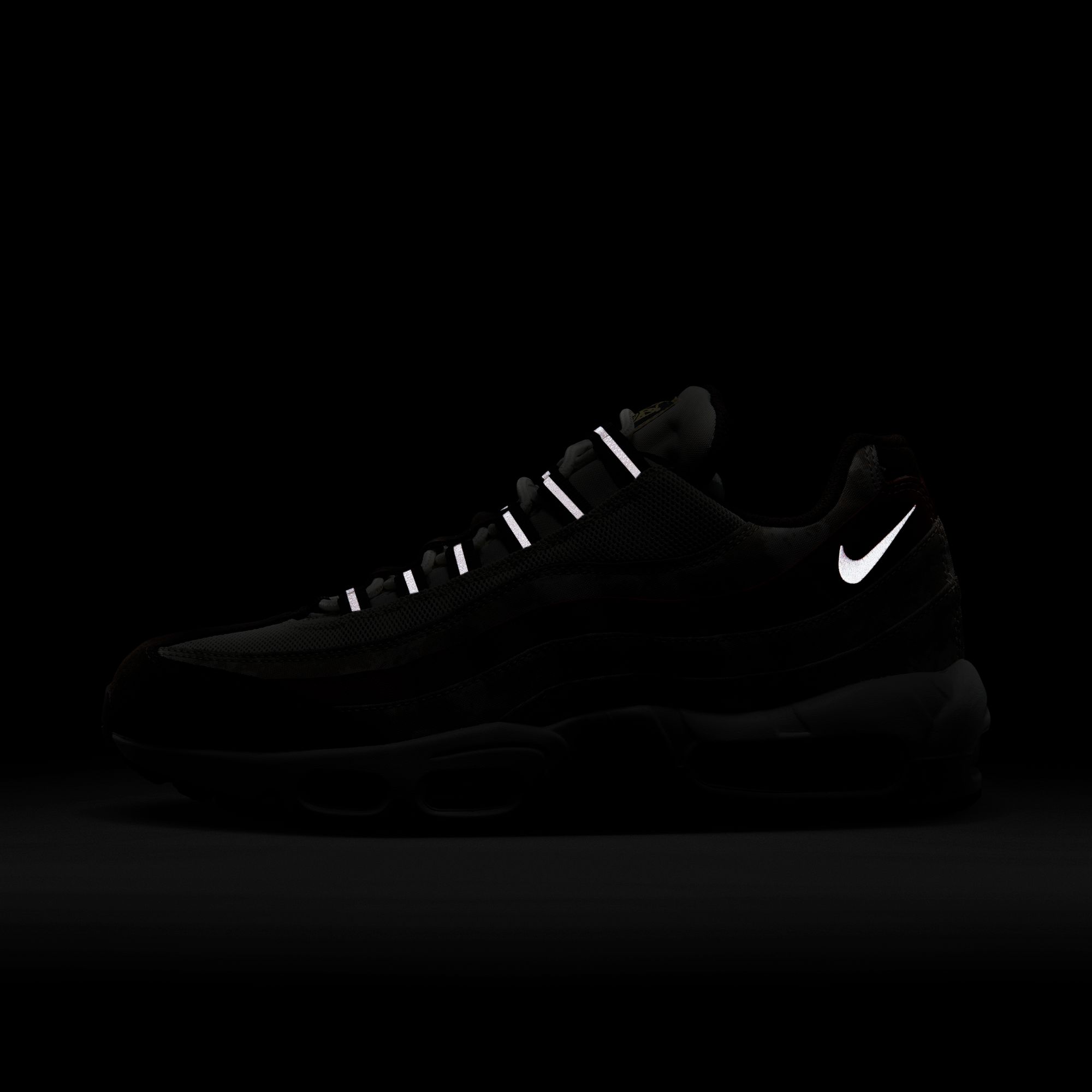 Nike Air Max 95 "Social F.C." Erkek Spor Ayakkabı