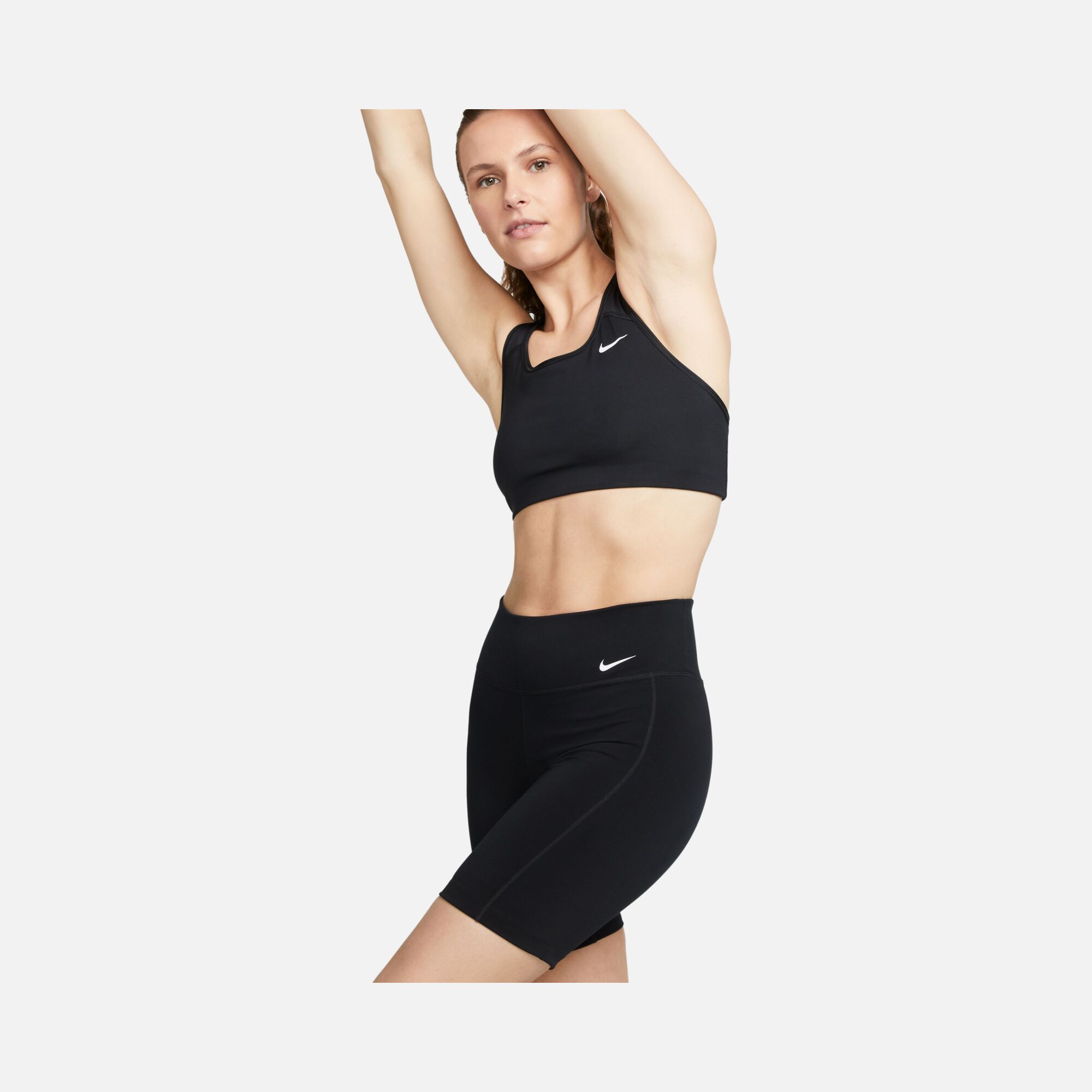 Nike One Dri-Fit Leak Protection: Period 7" Mid Rise Training Kadın Şort