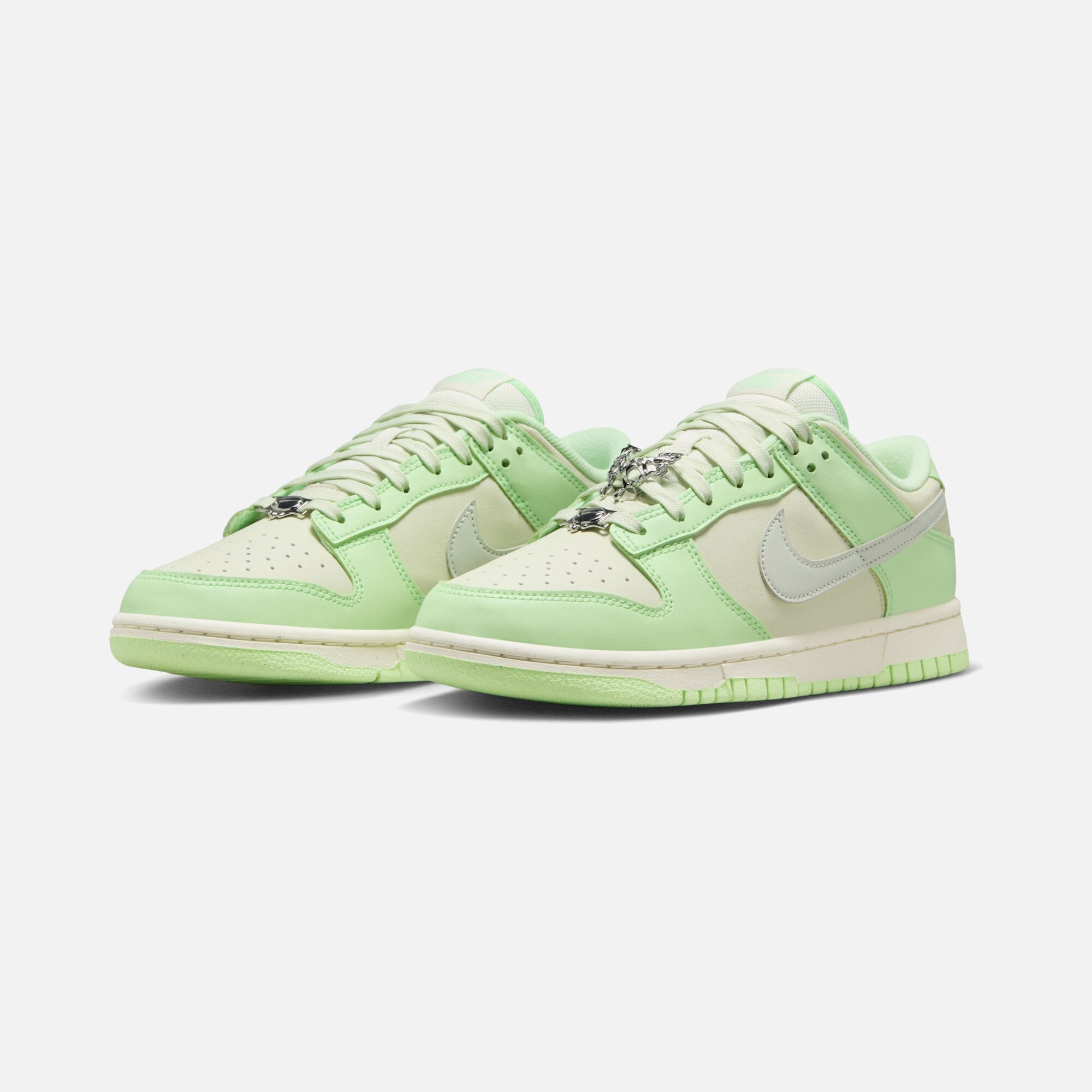 Nike Dunk Low Next Nature SE ''Metallic Ornament Details'' Kadın Spor Ayakkabı