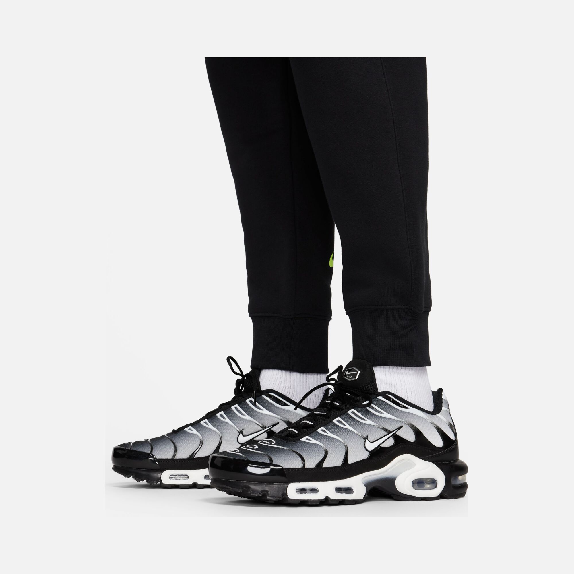 Nike Sportswear Fleece ''Triple Swoosh Graphic'' Erkek Eşofman Altı