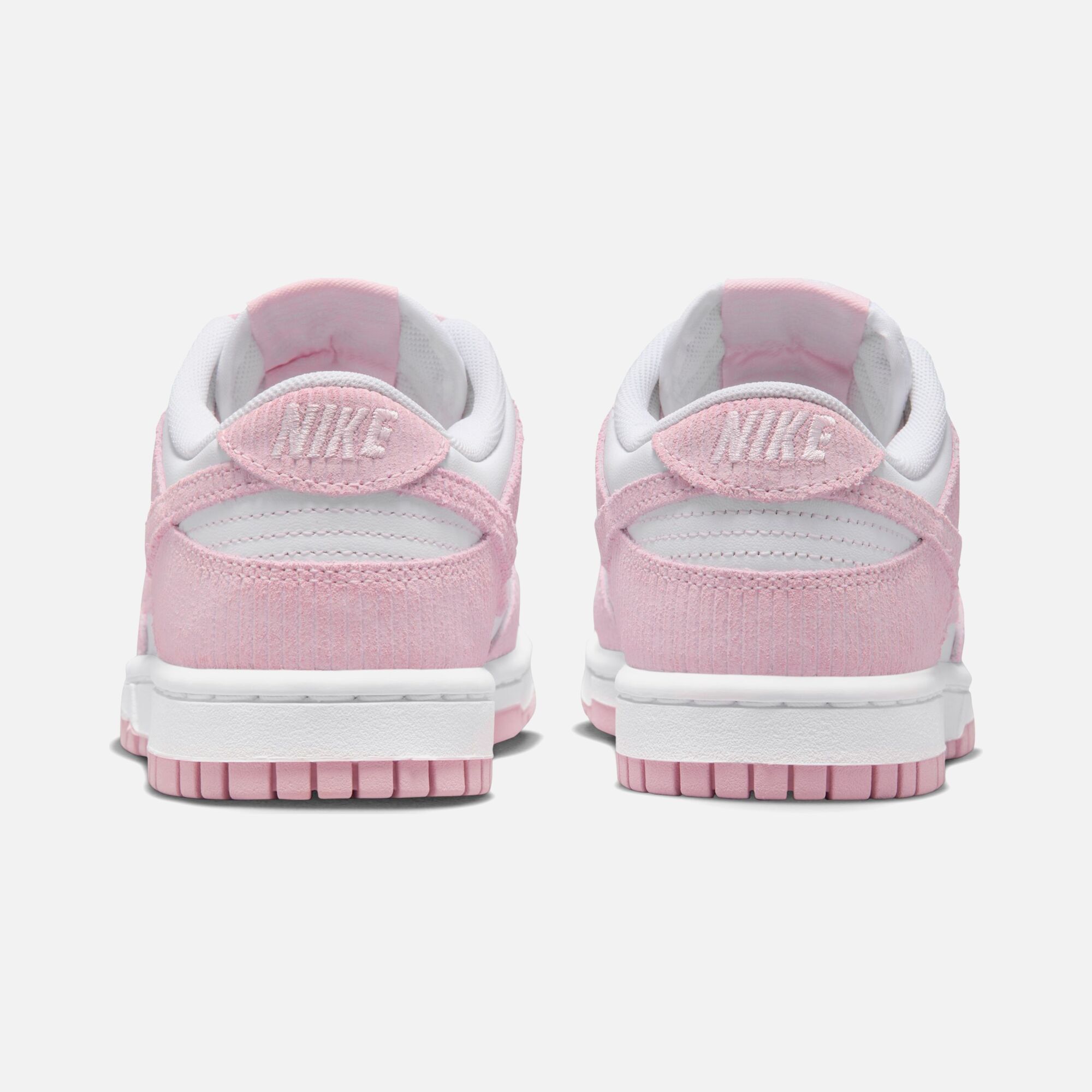 Nike Dunk Low ''Velvety Details'' Kadın Spor Ayakkabı