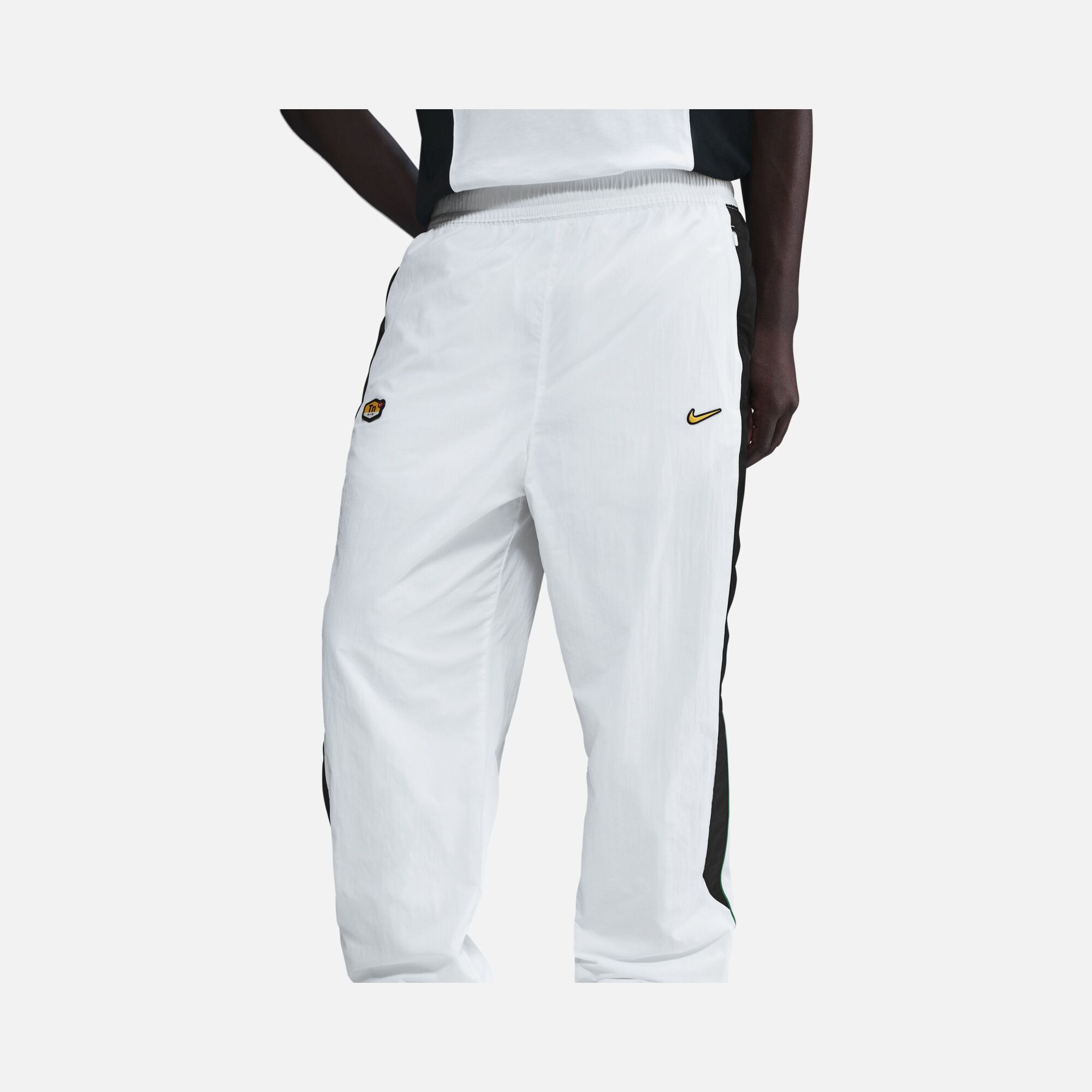 Nike Sportswear Tuned Air Graphics Woven Fabric Lined Erkek Eşofman Altı