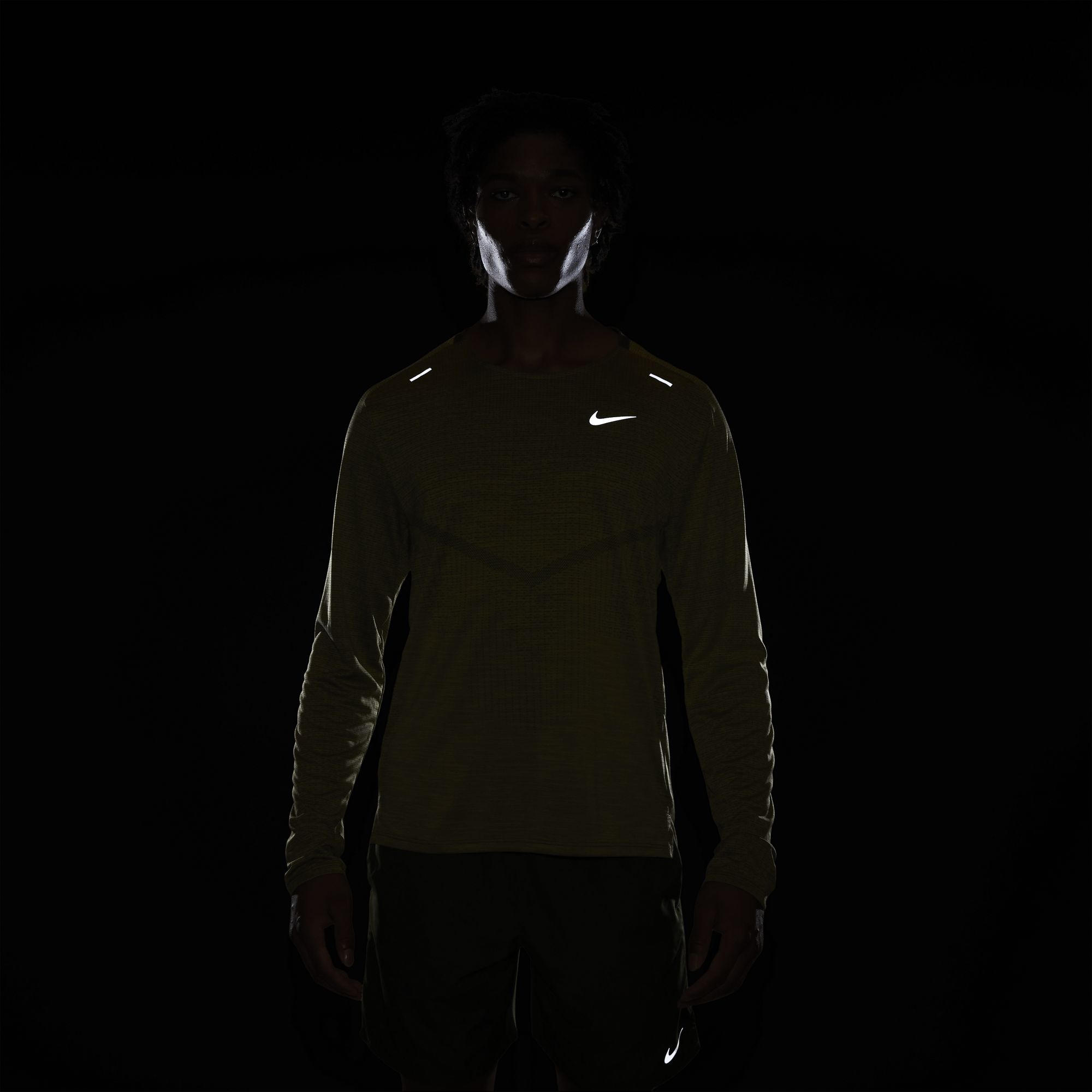 Nike Dri-Fit ADV Techknit Ultra Long-Sleeve Running Erkek Tişört