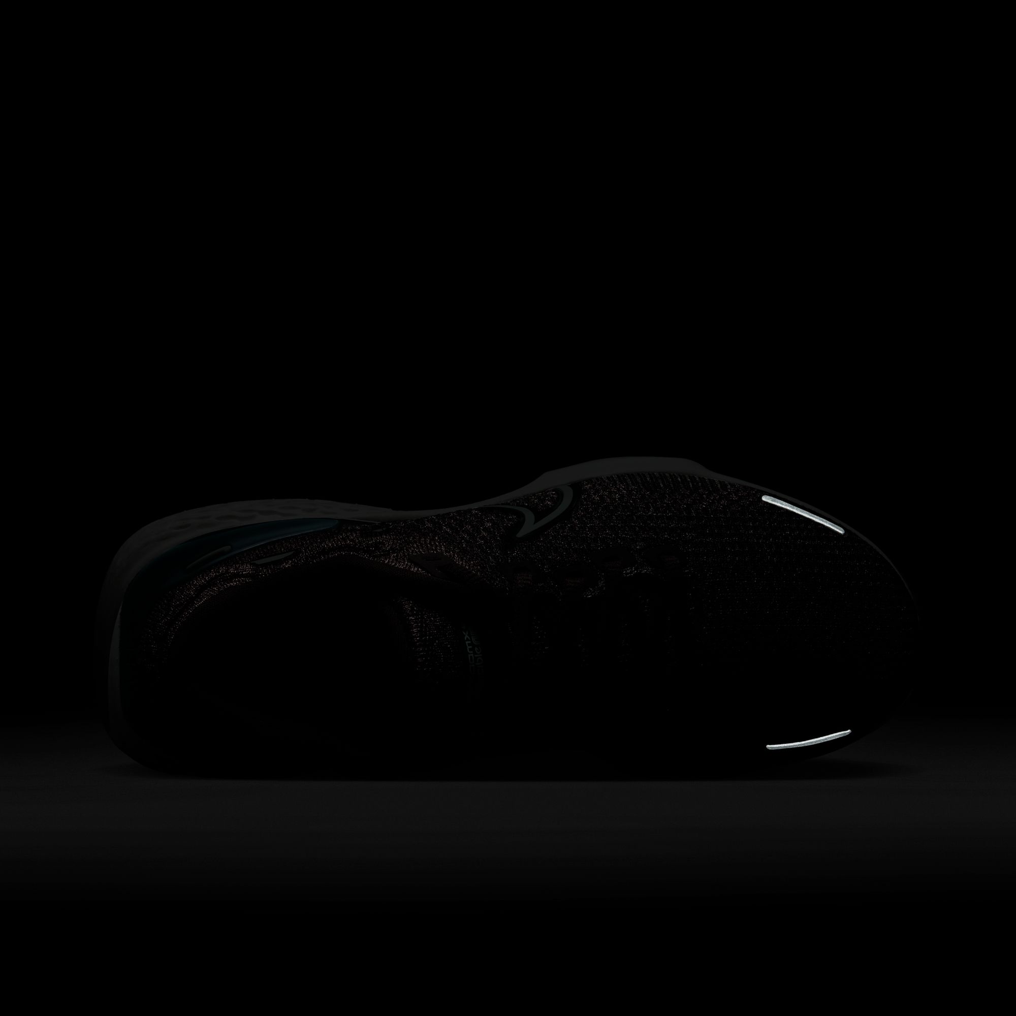 Nike ZoomX Invincible Run Flyknit 2 Running Kadın Spor Ayakkabı