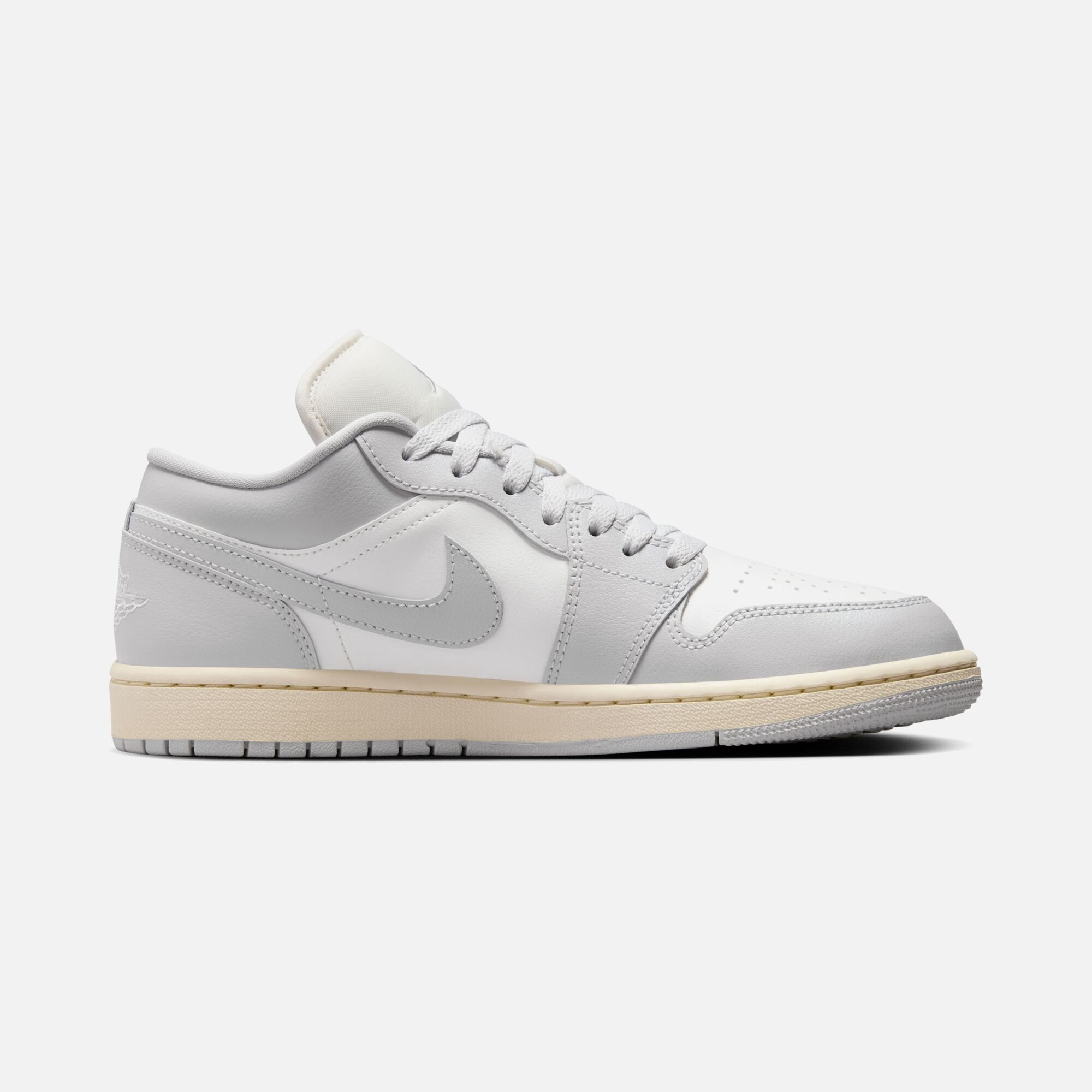 Nike Air Jordan 1 Low Kadın Spor Ayakkabı