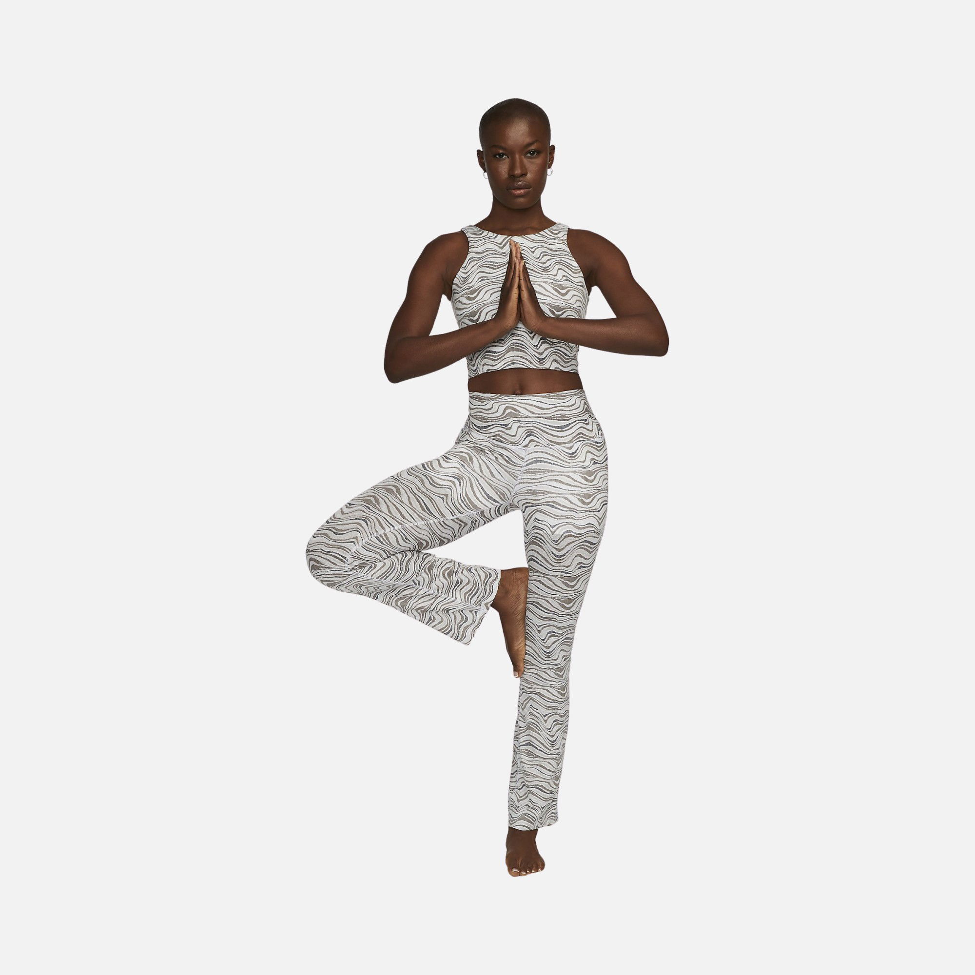 Nike Yoga Luxe Dri-Fit Training Kadın Eşofman Altı