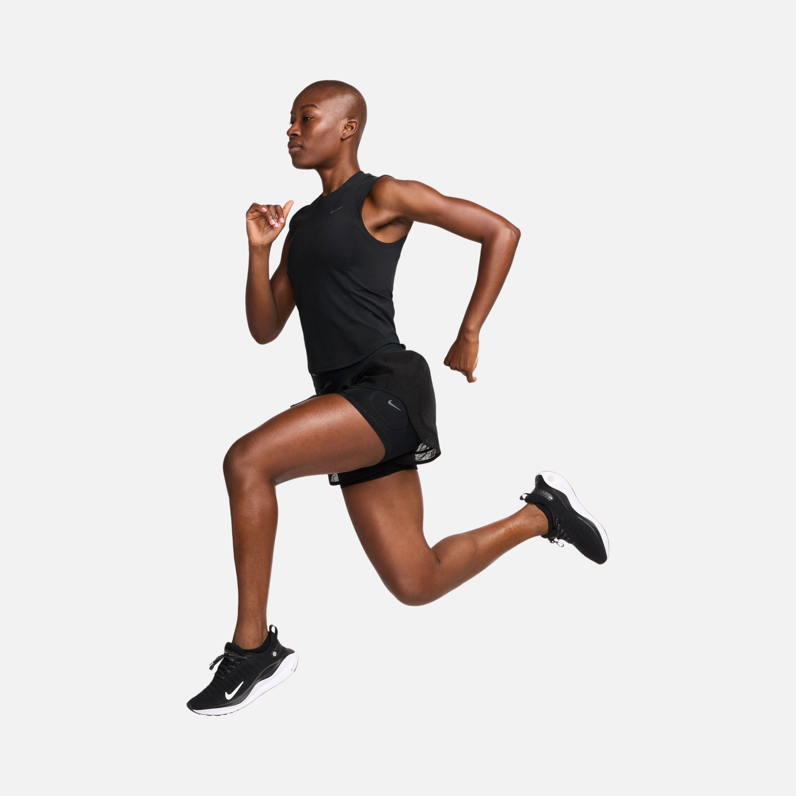 Nike Dri-Fit Run Division Mid-Rise 7.5cm (approx.) 2-in-1 Running Kadın Şort
