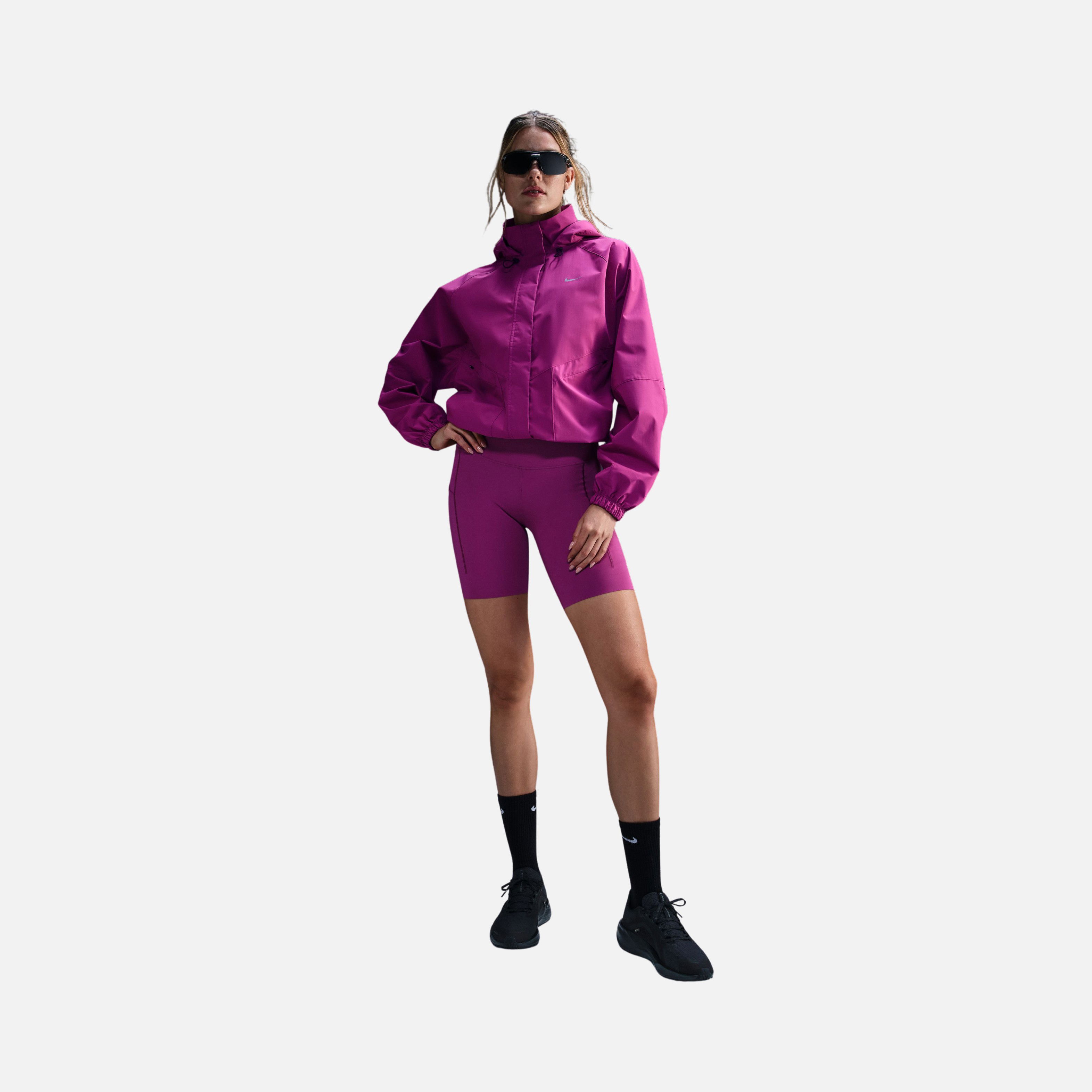 Nike Storm-Fit Swift Running Full-Zip Hoodie Kadın Ceket