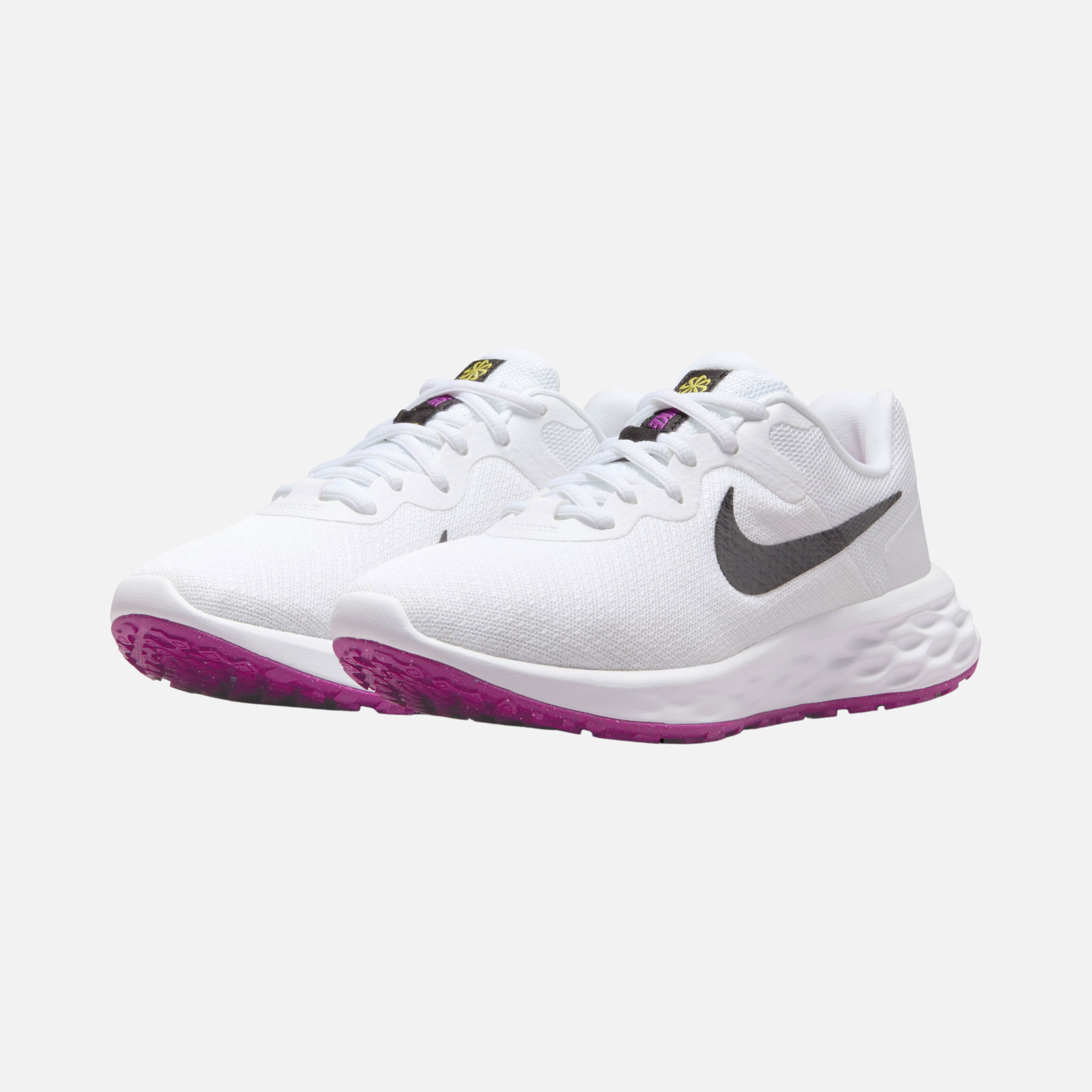 Nike Revolution 6 Next Nature Road Running Kadın Spor Ayakkabı