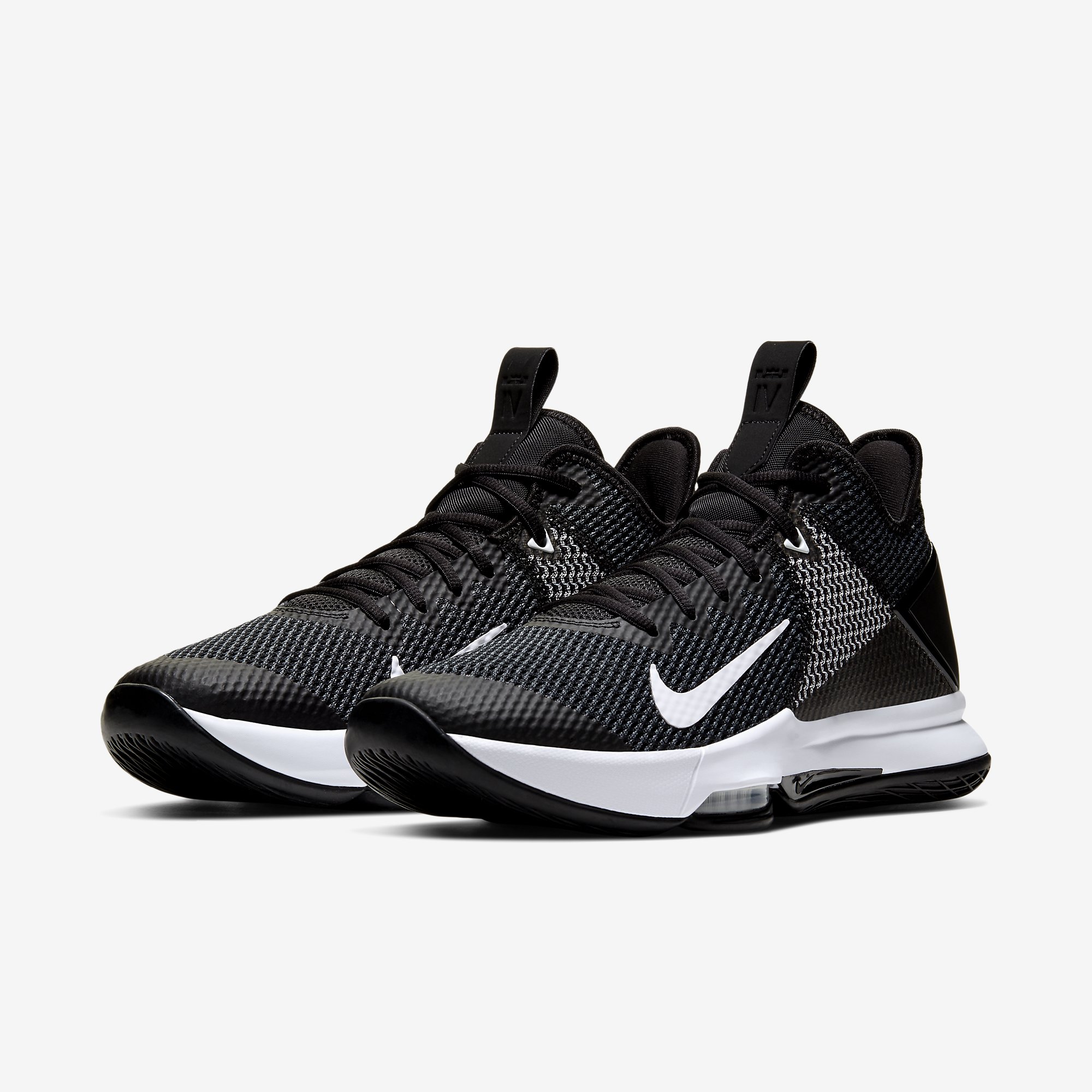 Nike LeBron James Witness IV Erkek Basketbol Ayakkabısı