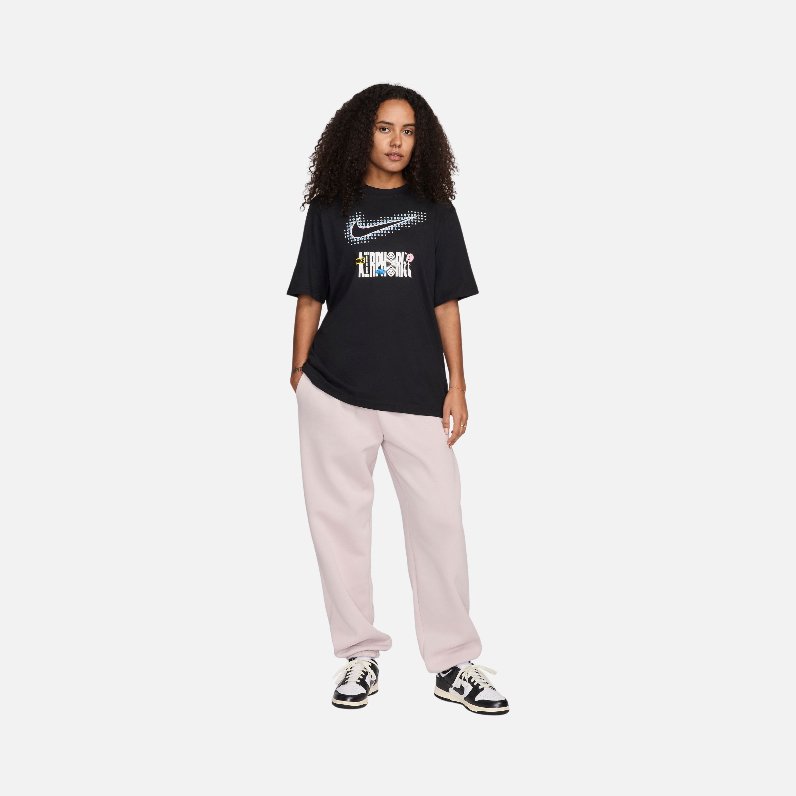 Nike Sportswear Oc2 Festival Graphic Boyfriend Short-Sleeve Kadın Tişört