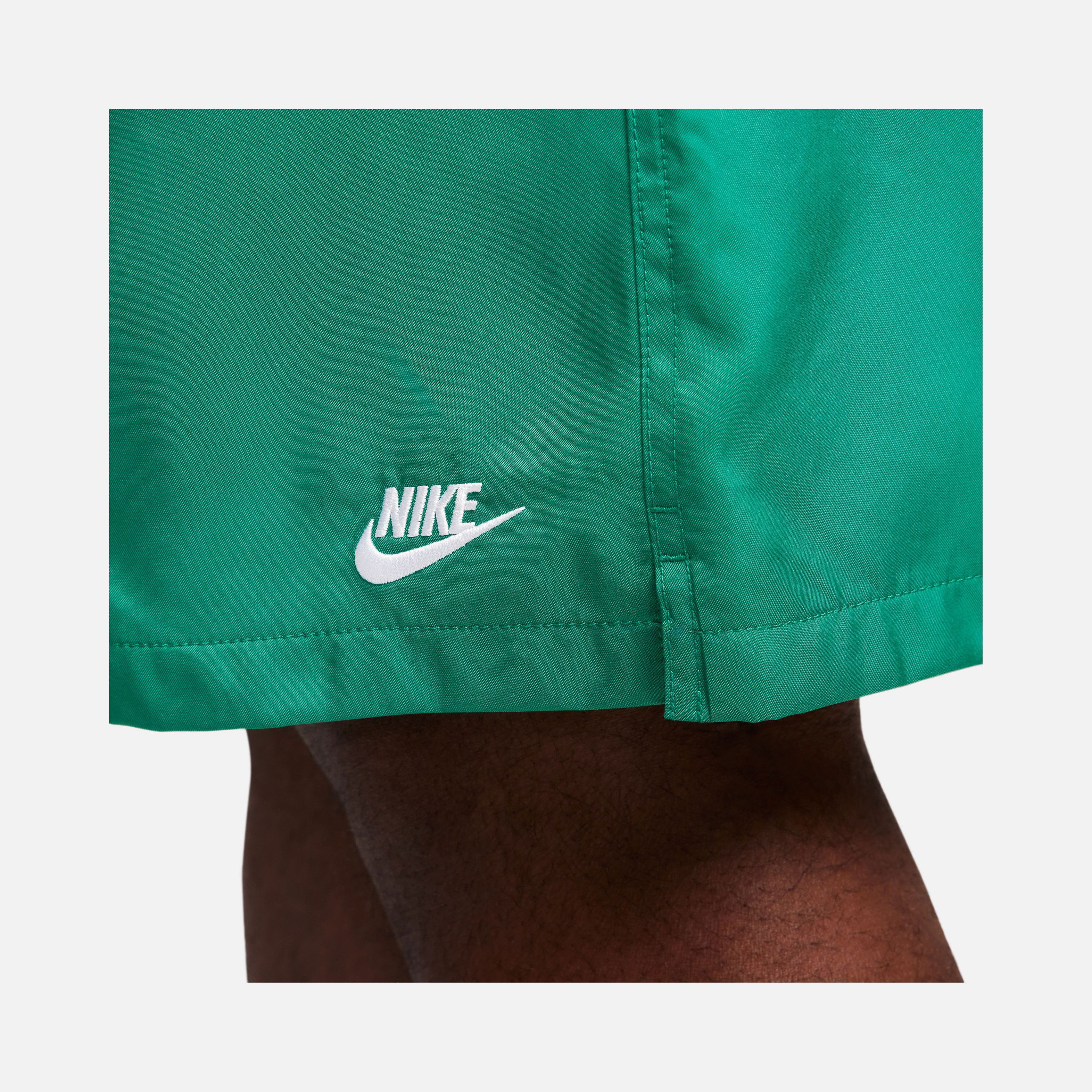Nike Sportswear Club+ Flow Versatile Weave Loose Erkek Şort