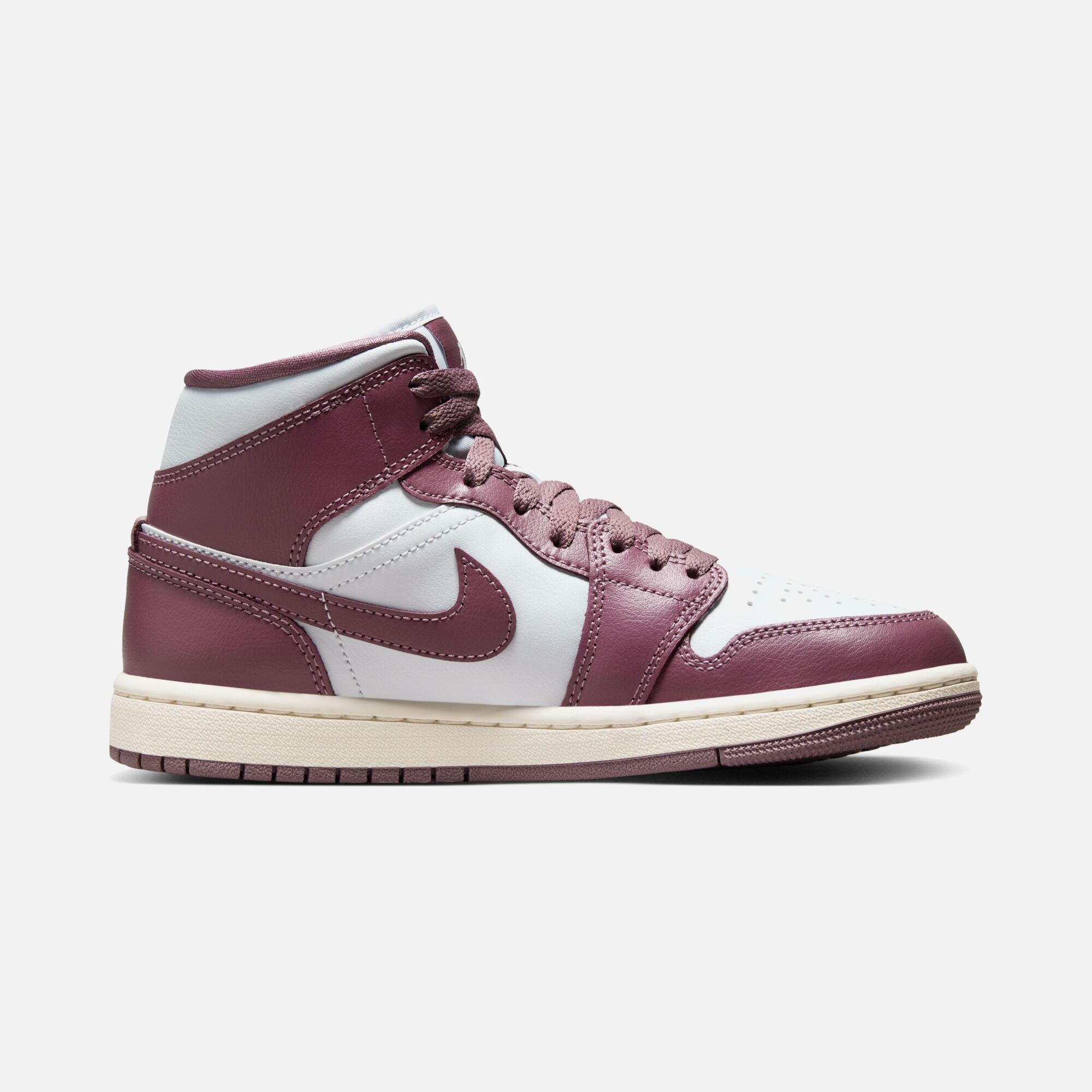Nike Air Jordan 1 Mid Kadın Spor Ayakkabı