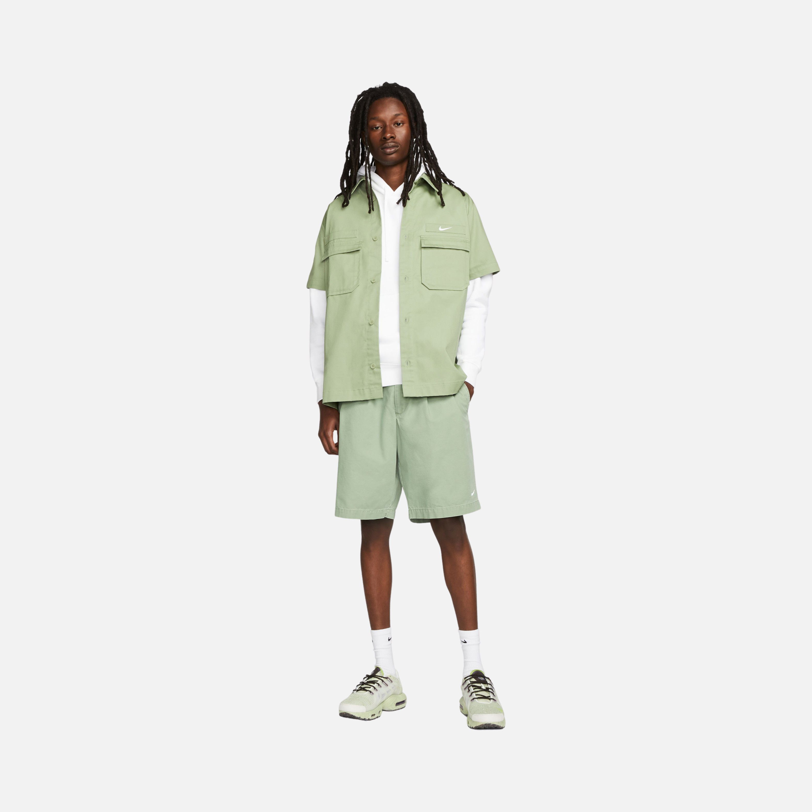 Nike Sportswear Woven Military Button-Down Short-Sleeve Erkek Gömlek