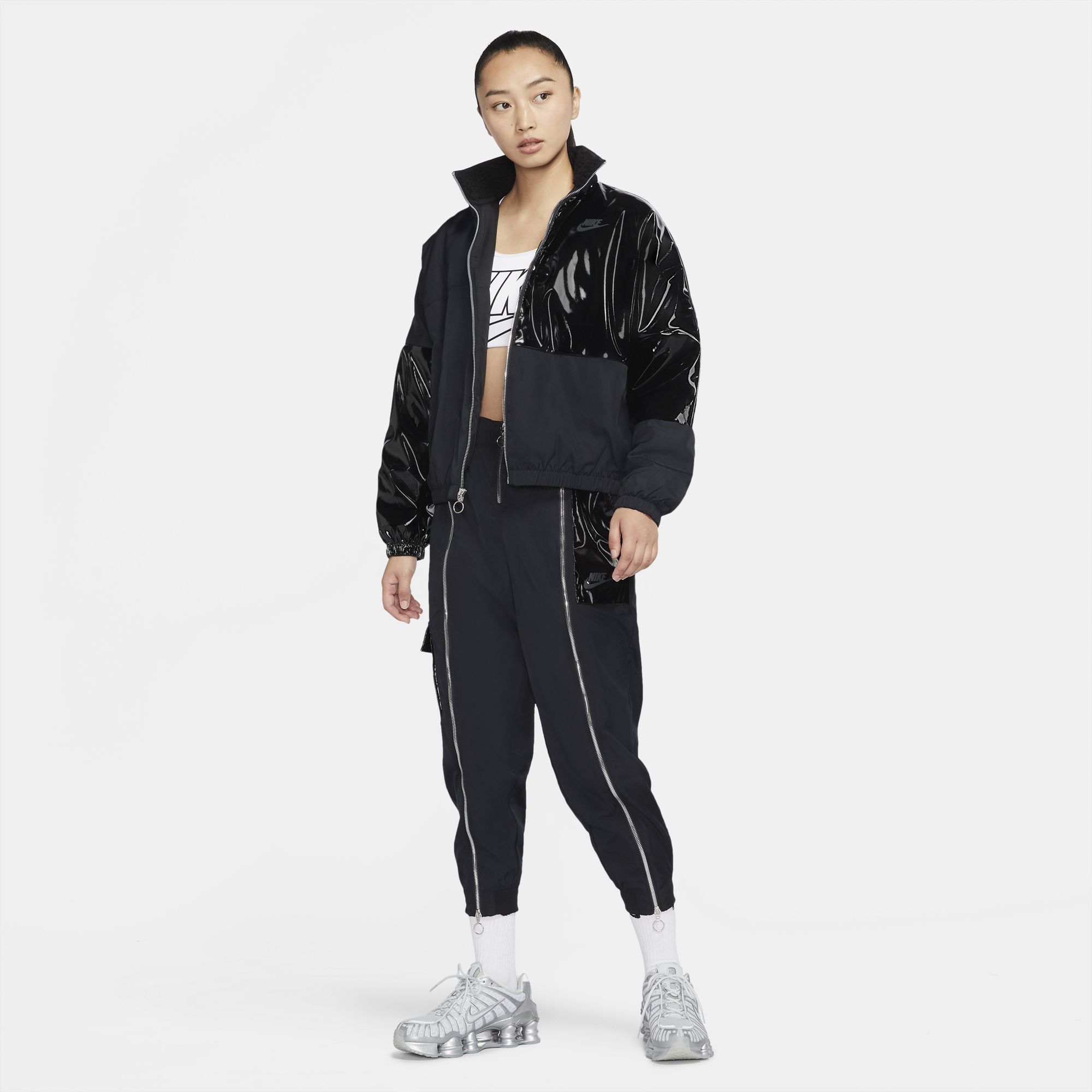 Nike Sportswear Icon Clash Synthetic-Fill Kadın Ceket