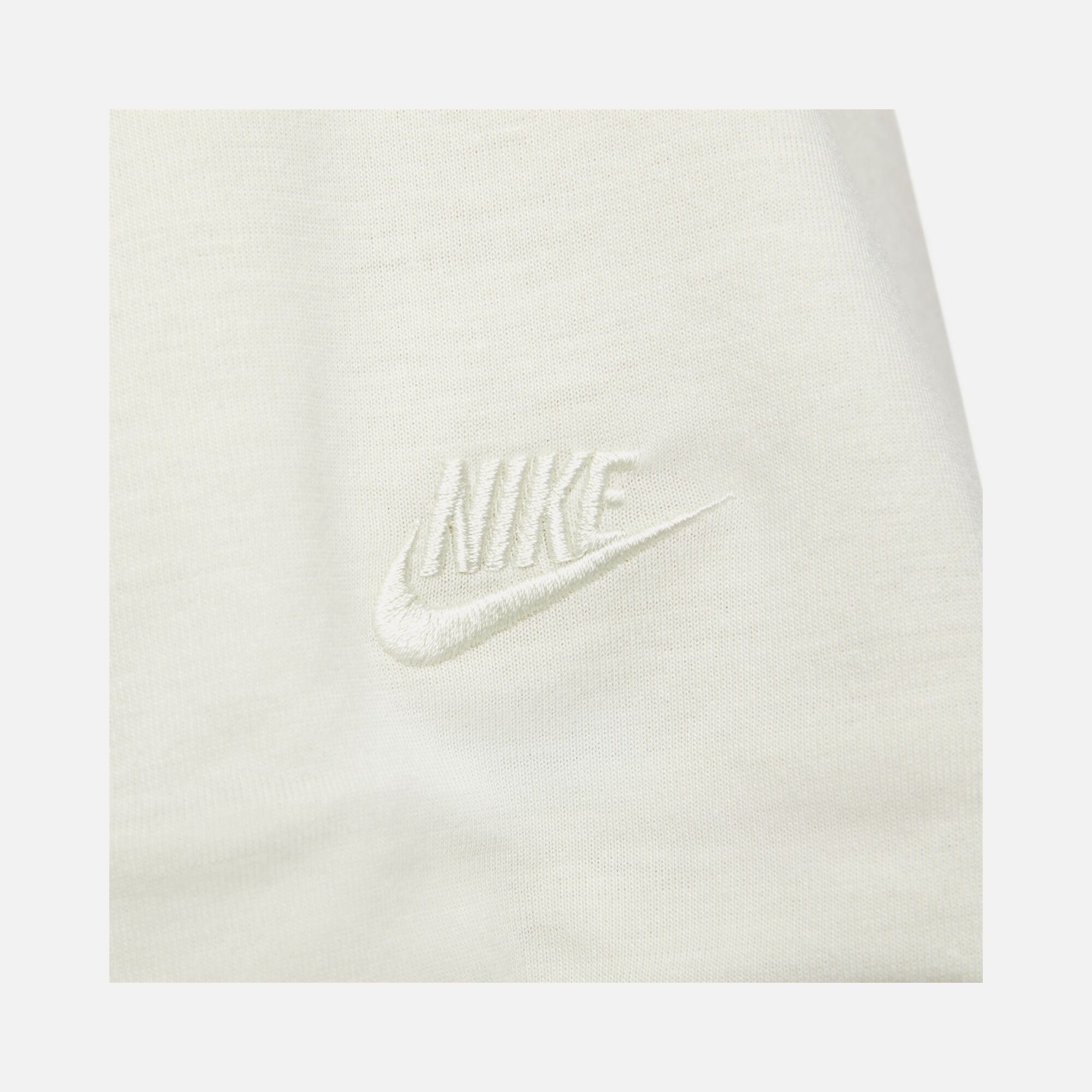 Nike Dri-Fit Sportswear Tech Pack Short-Sleeve Erkek Tşört