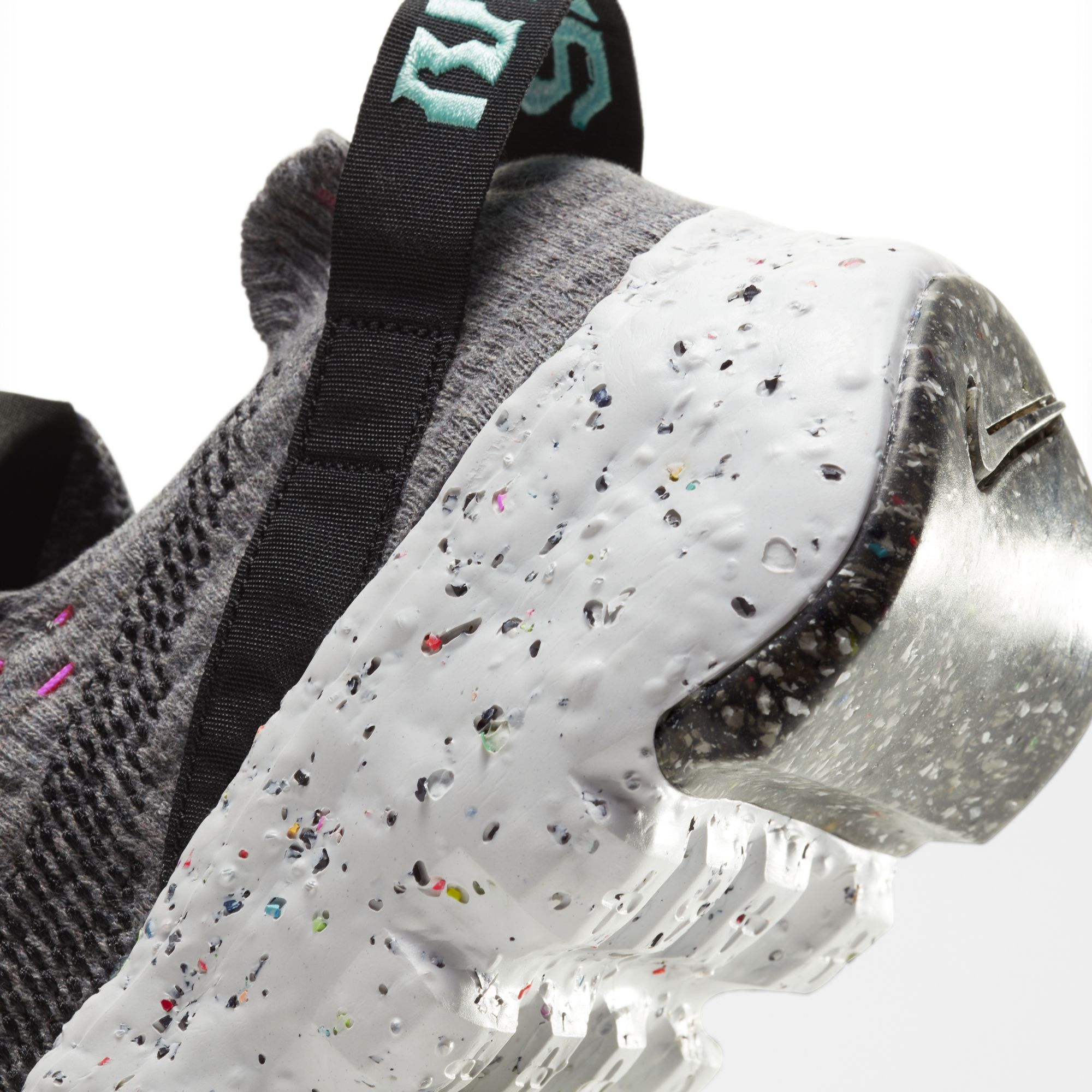 Nike Space Hippie 04 Kadın Spor Ayakkabı