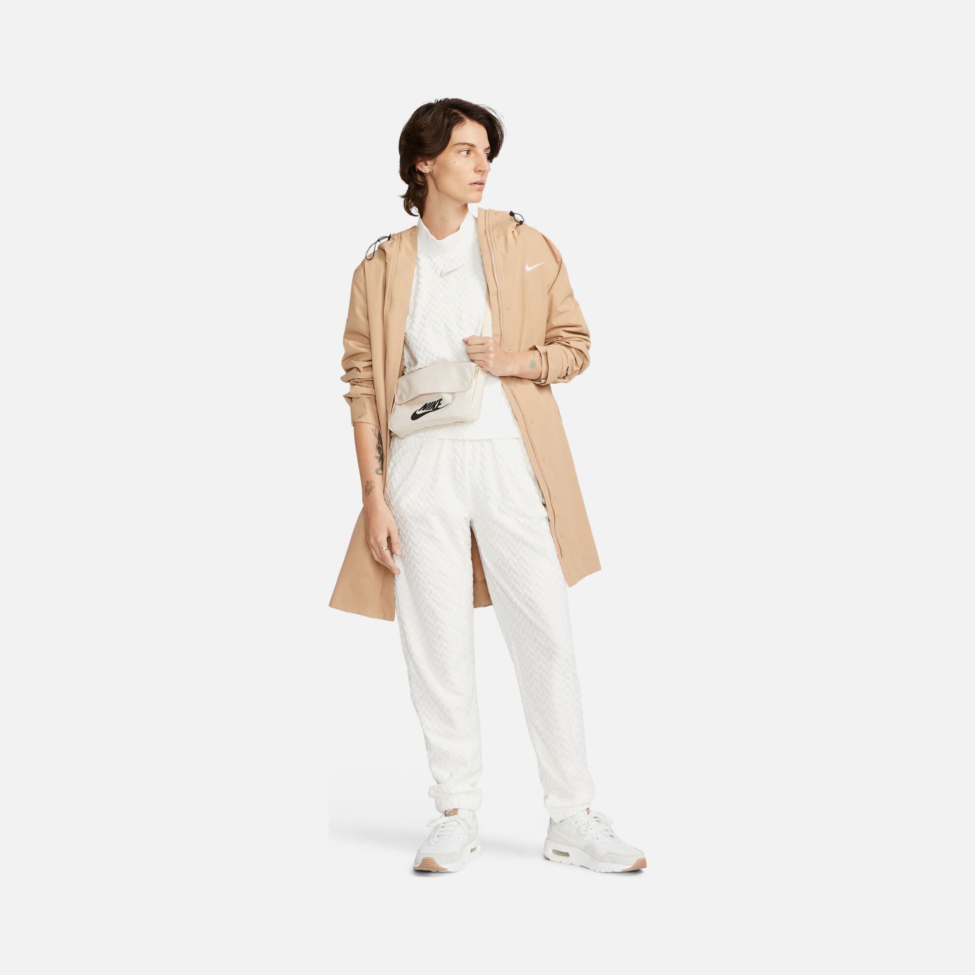Nike Sportswear Everyday Mod Boxy Cropped Turtleneck Short-Sleeve Kadın Tişört