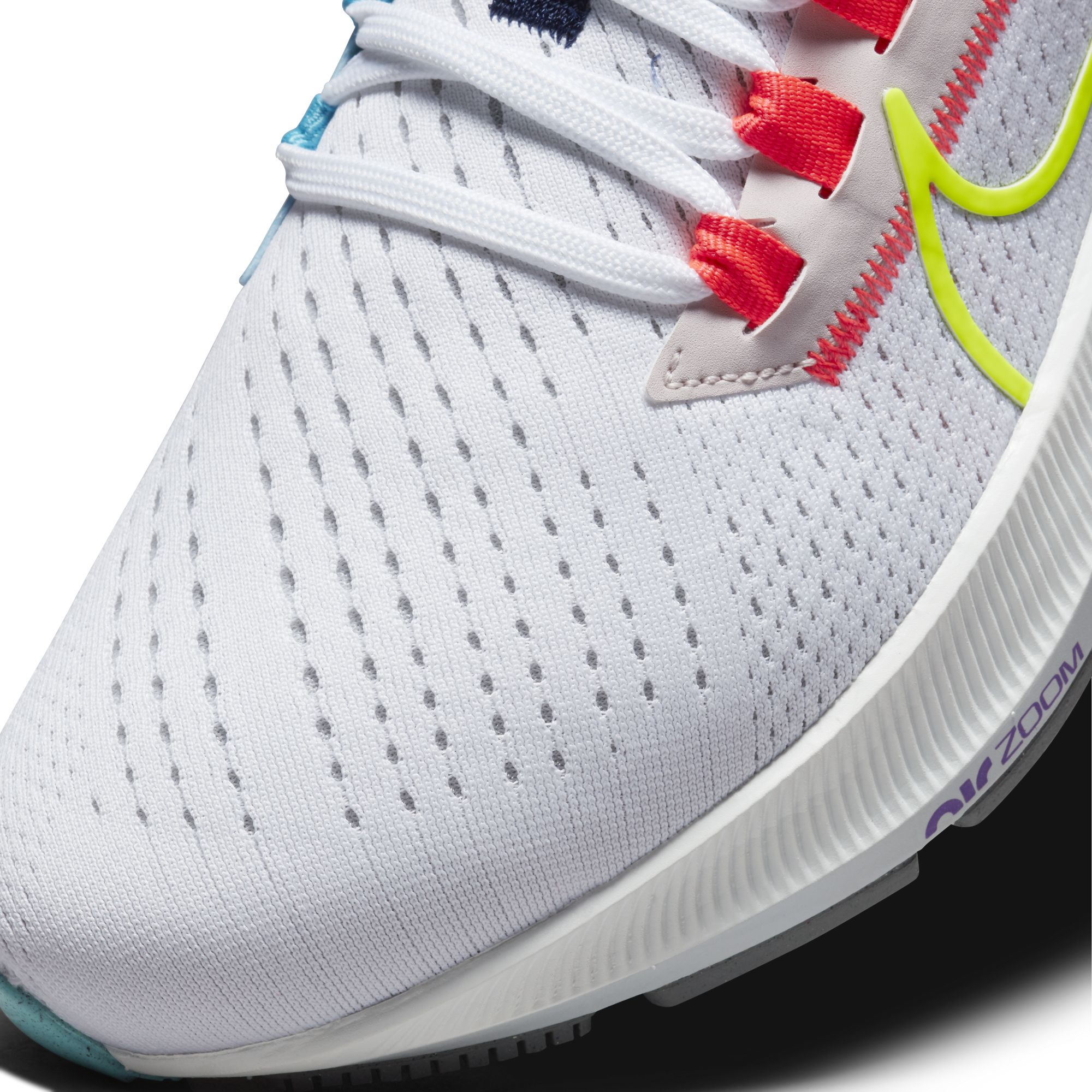 Nike Air Zoom Pegasus 38 Limited Edition Running Kadın Spor Ayakkabı