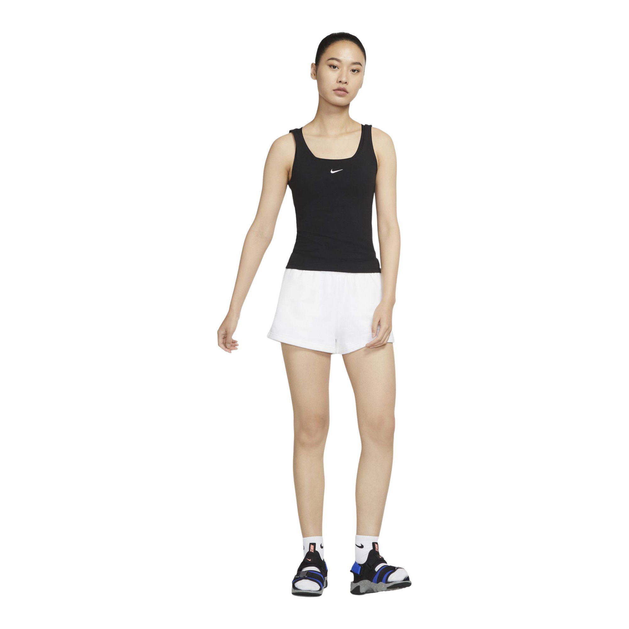 Nike Sportswear Essential Camiseta Kadın Atlet
