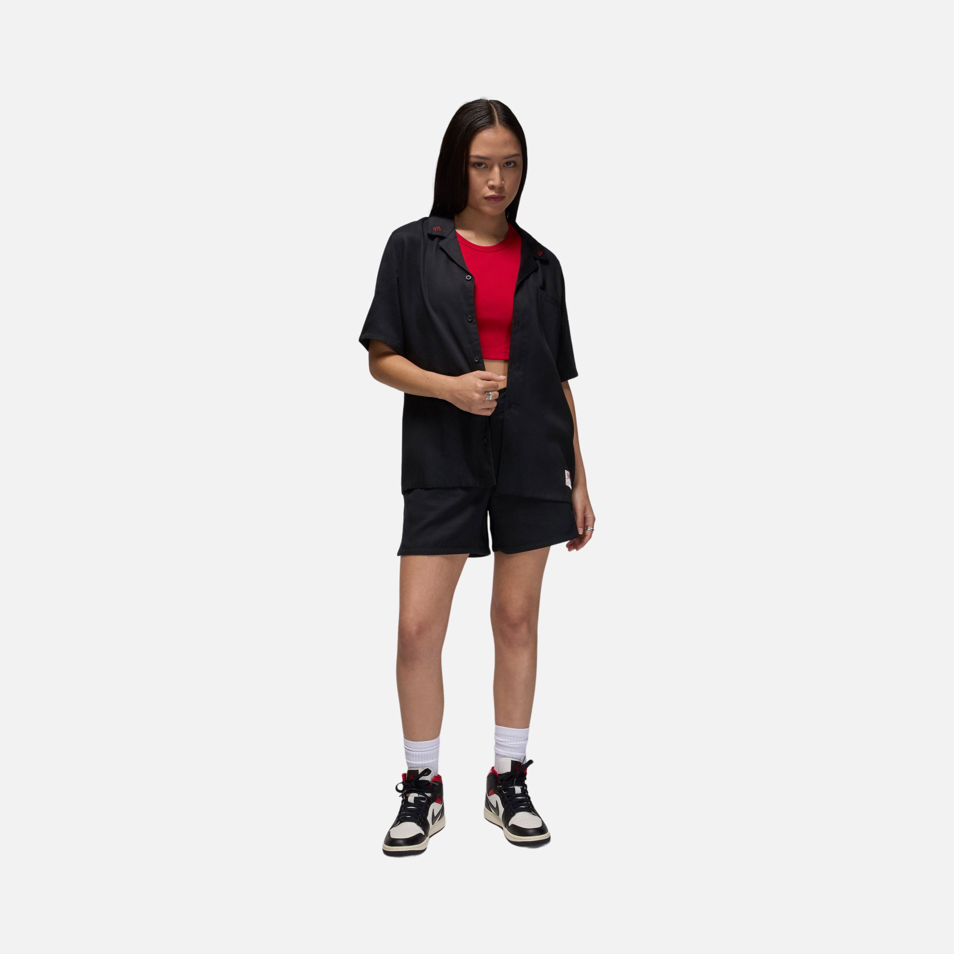 Nike Jordan Woven Solid 2 Full-Buttoned Short-Sleeve Kadın Gömlek