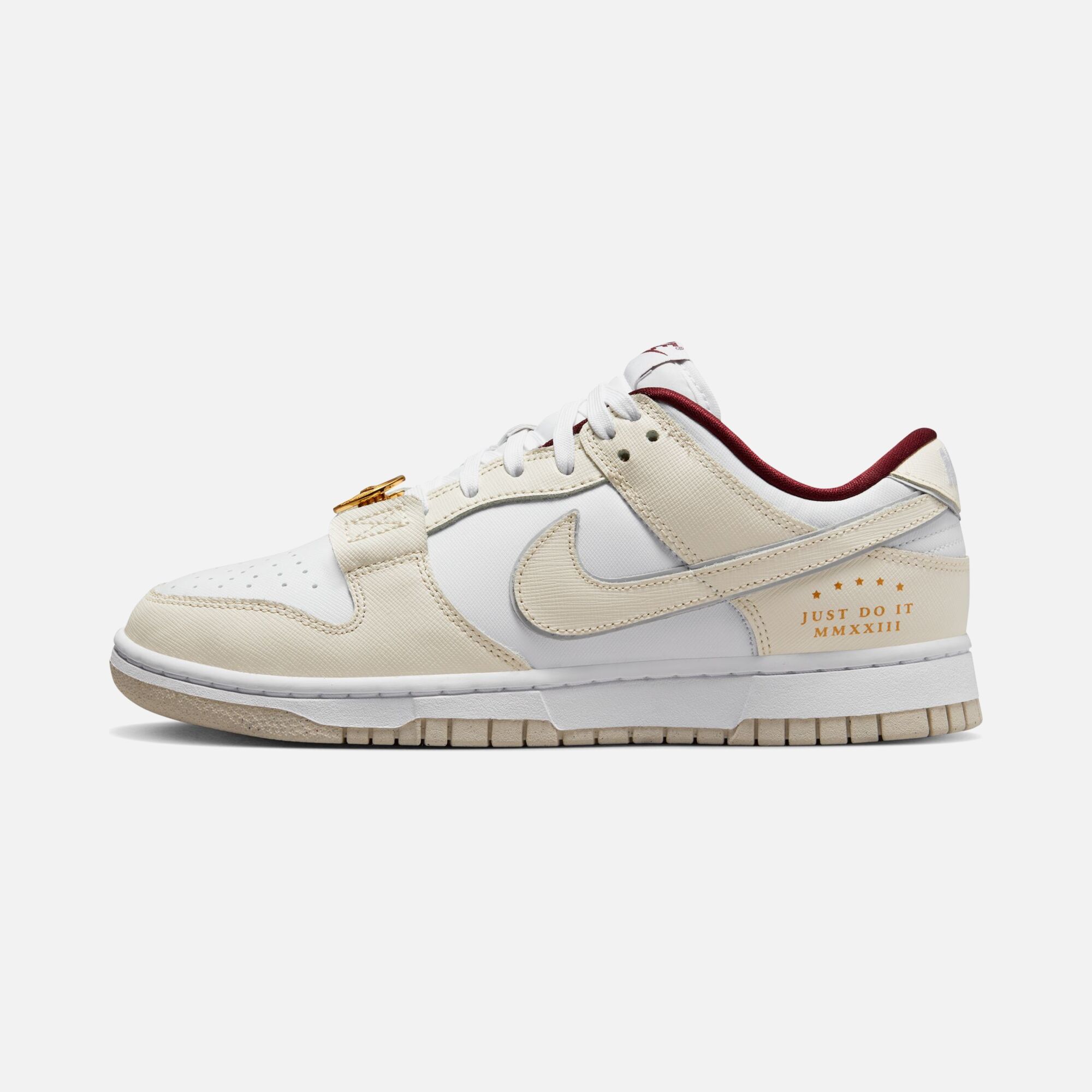 Nike Dunk Low SE ''Just Do It MMXXIII'' Kadın Spor Ayakkabı