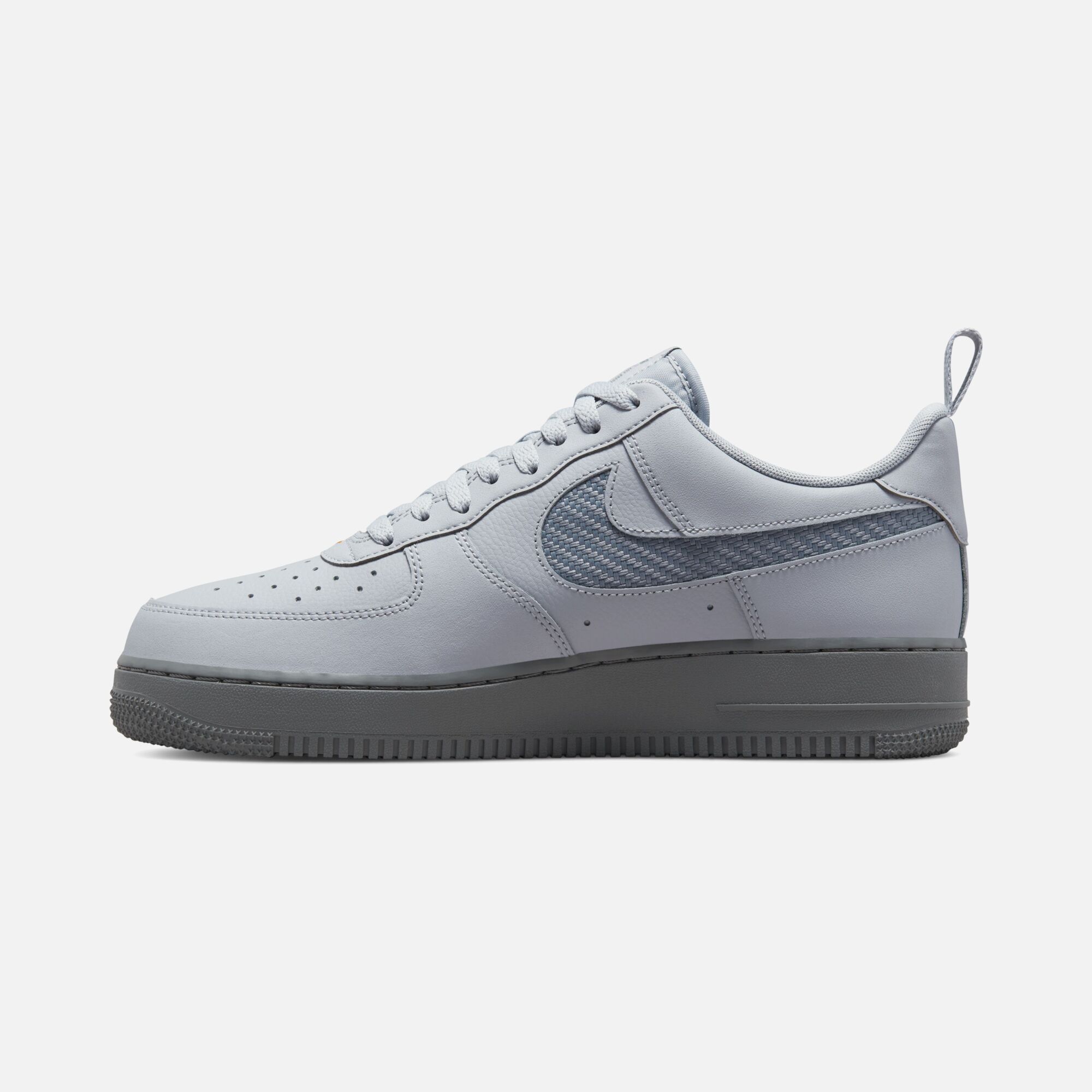 Nike Air Force 1 '07 LV8 "Cut-Out Swoosh" Erkek Spor Ayakkabı