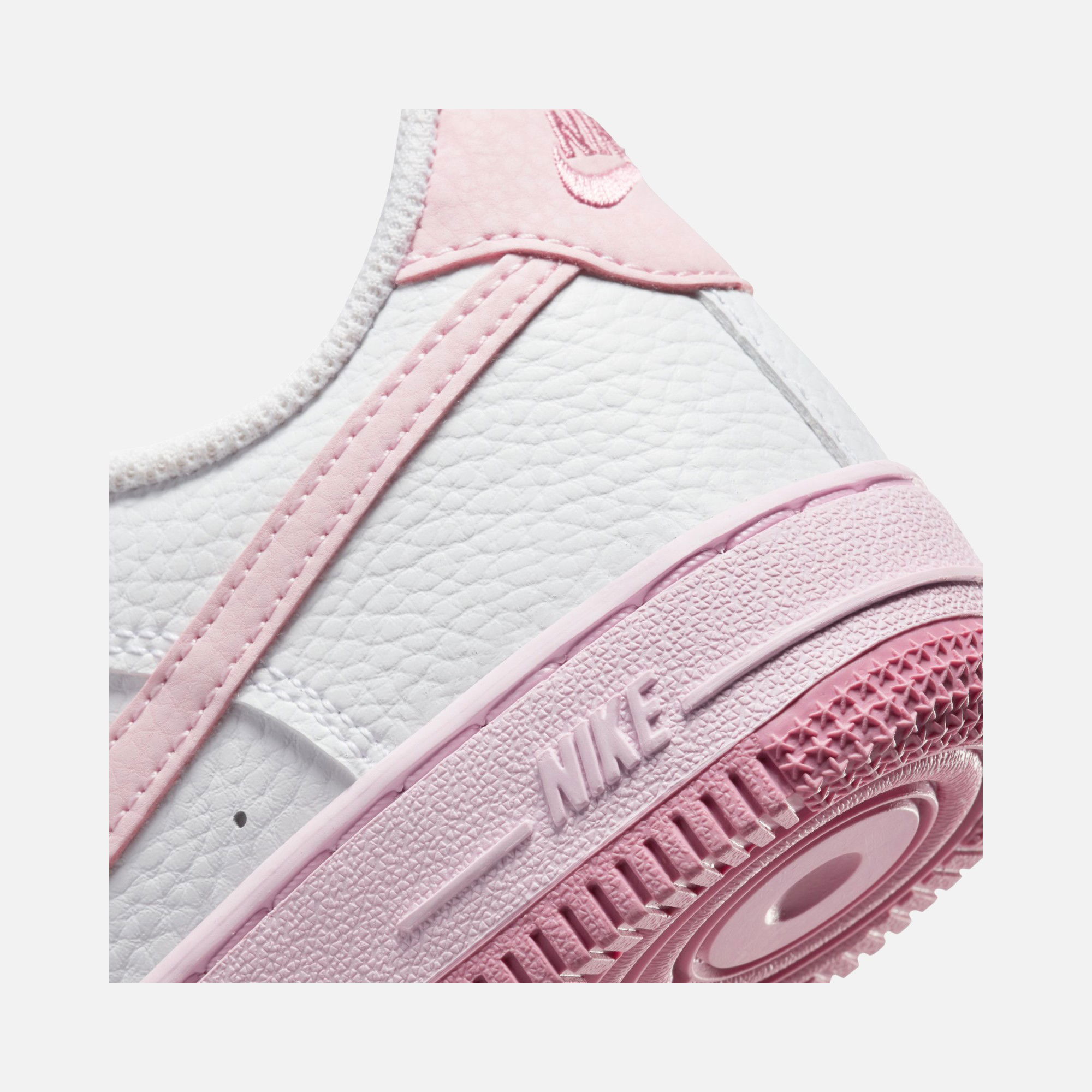 Nike Force 1 SS23 (PS) Çocuk Spor Ayakkabı