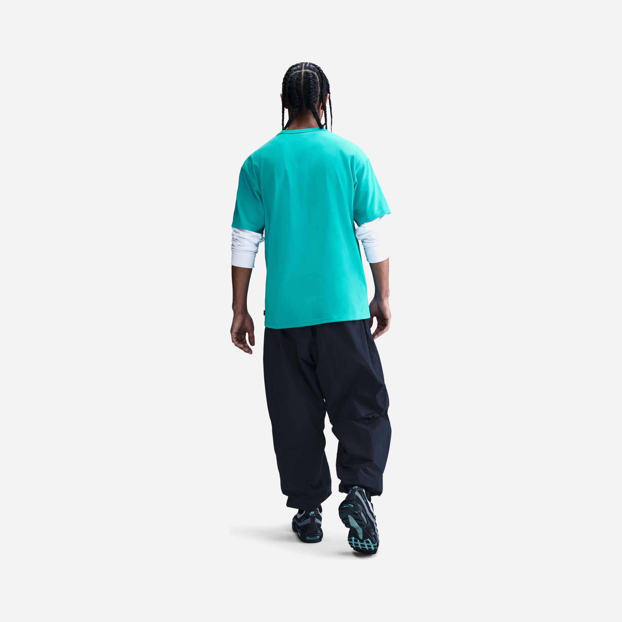 Nike Sportswear Premium Essentials Short-Sleeve Erkek Tişört