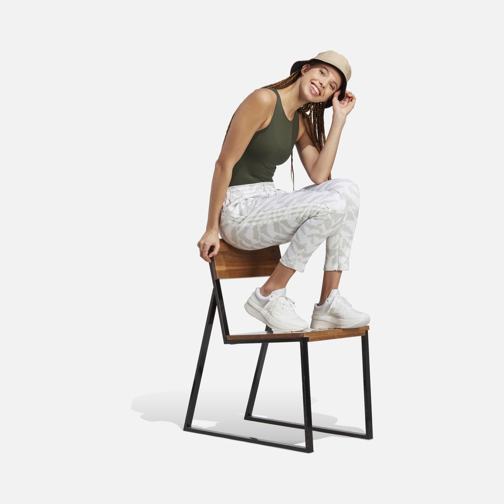 adidas Tiro Suit Up Lifestyle Track Zippered Leg Kadın Eşofman Altı