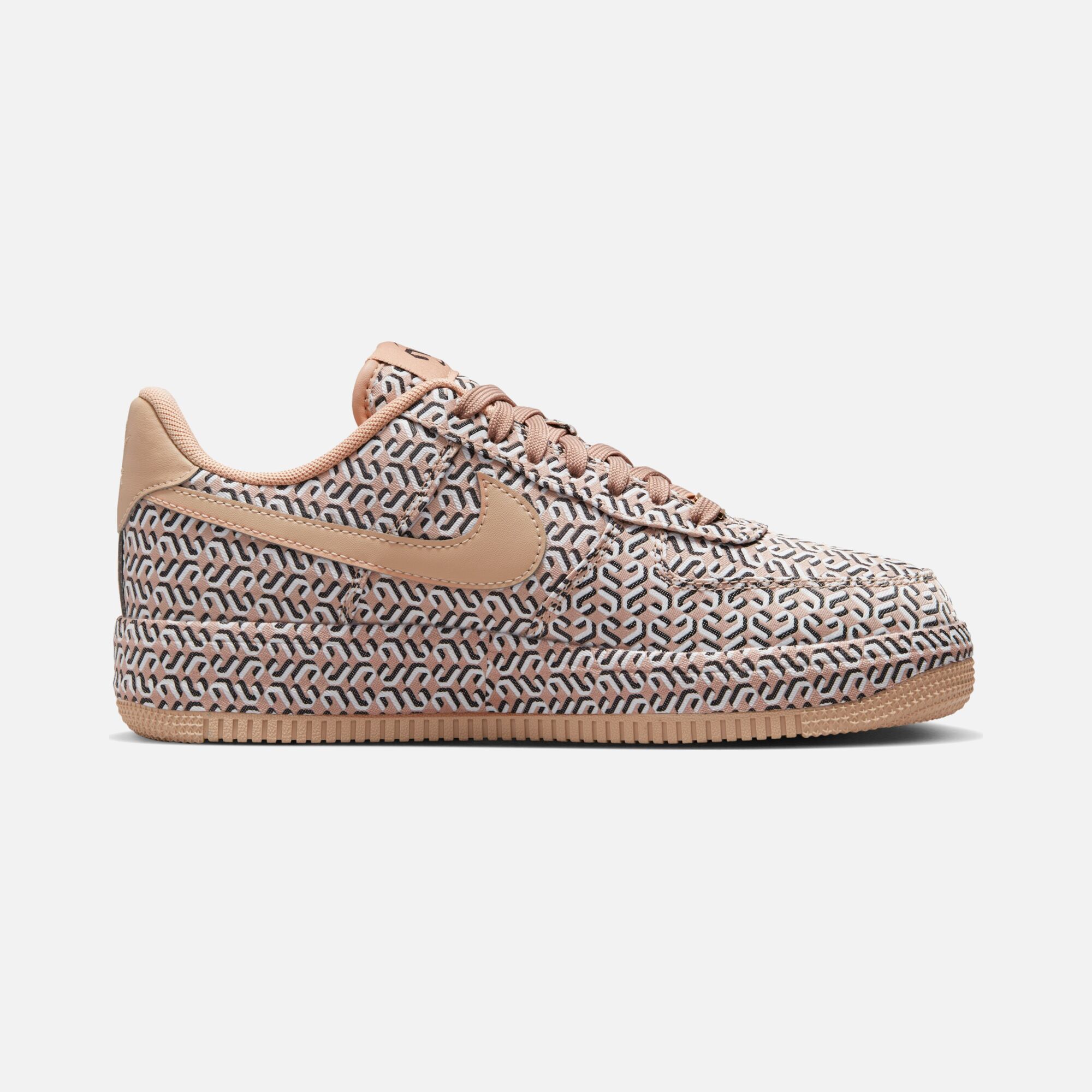 Nike Air Force 1 LX United ''Full Graphic Detail'' Kadın Spor Ayakkabı
