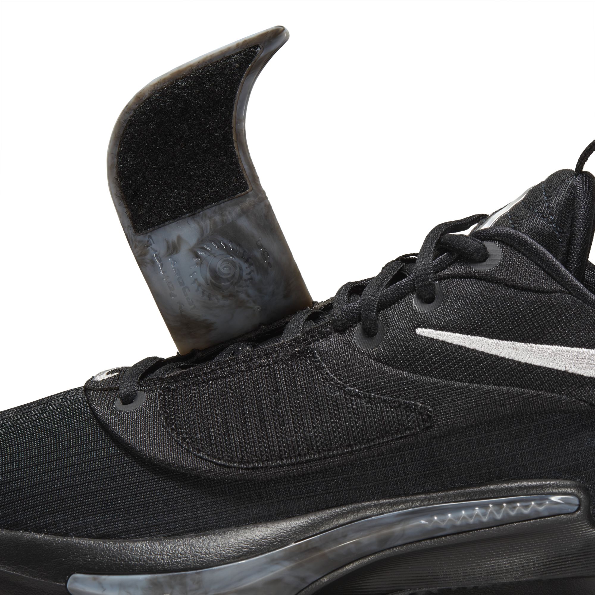 Nike Zoom Freak 3 Erkek Basketbol Ayakkabısı