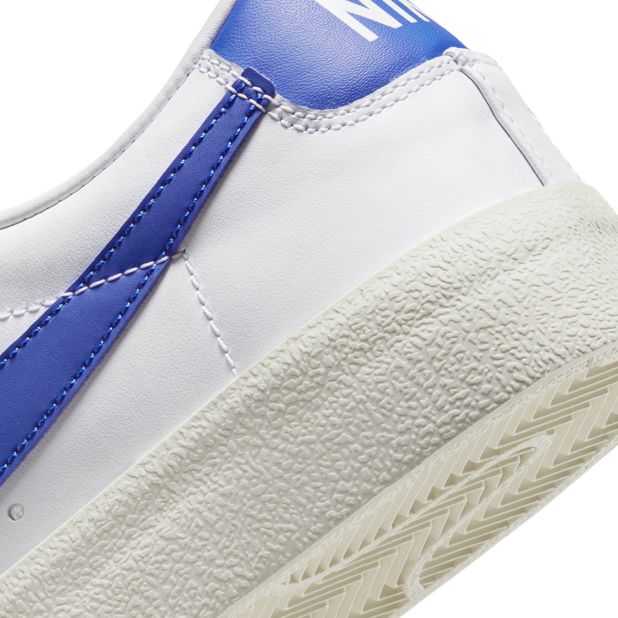 Nike Blazer Low '77 Vintage Erkek Spor Ayakkabı
