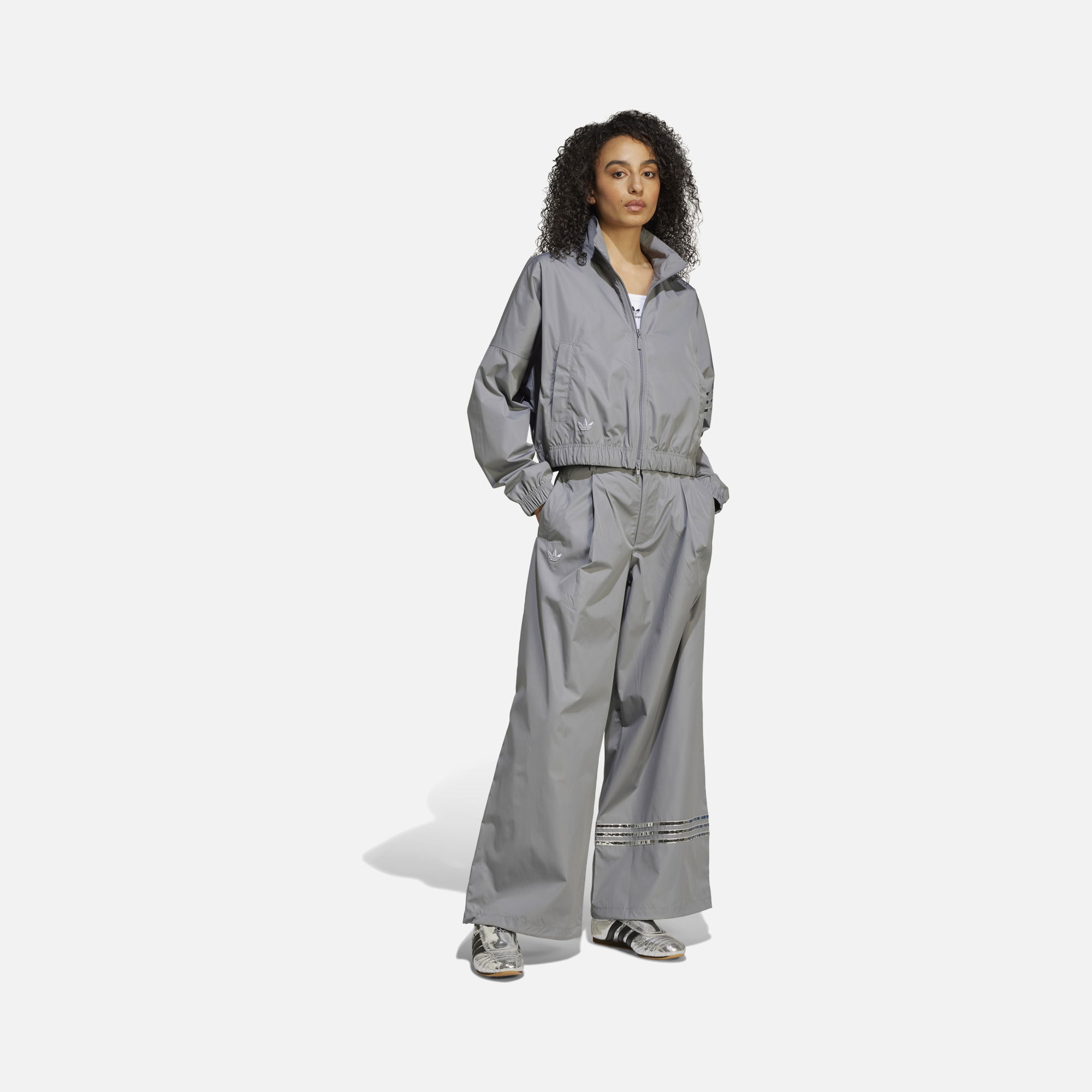 adidas Originals Neuclassics Naylon Windbreaker Woven Fabric Loose Cut Full-Zip Kadın Ceket