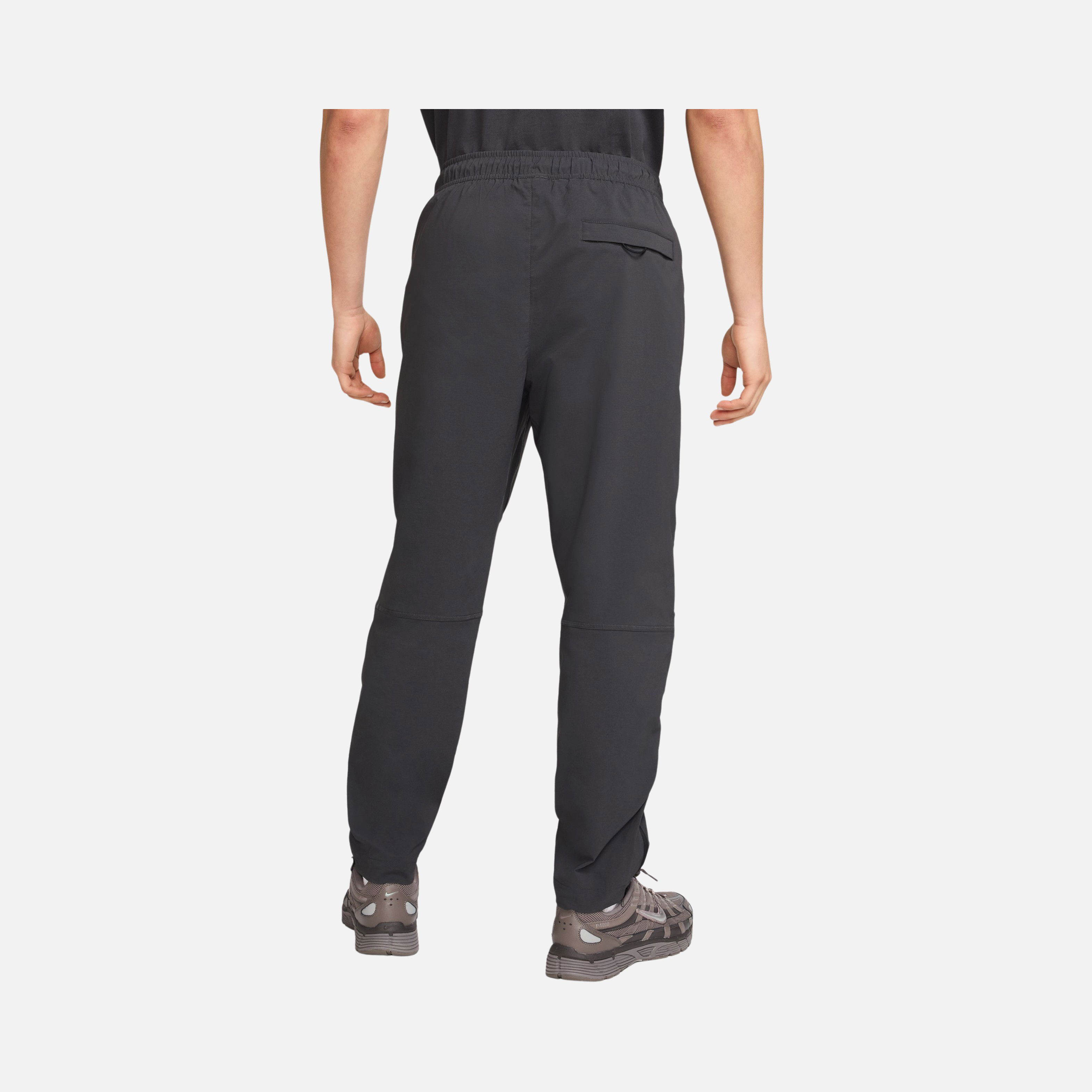 Nike Sportswear Tech Oversized Woven Erkek Eşofman Altı