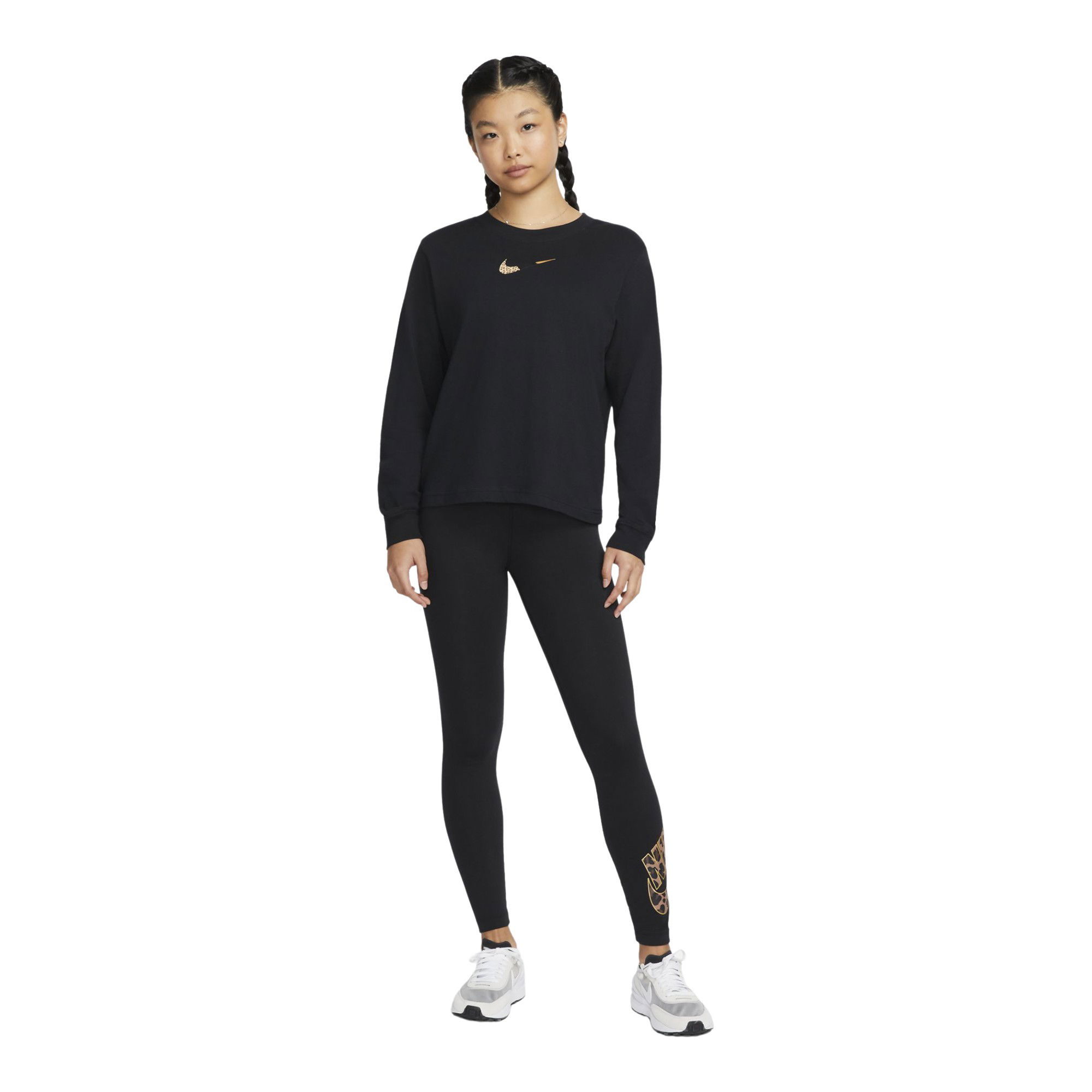 Nike Sportswear Animal Boxy Patch Long-Sleeve Kadın Tişört