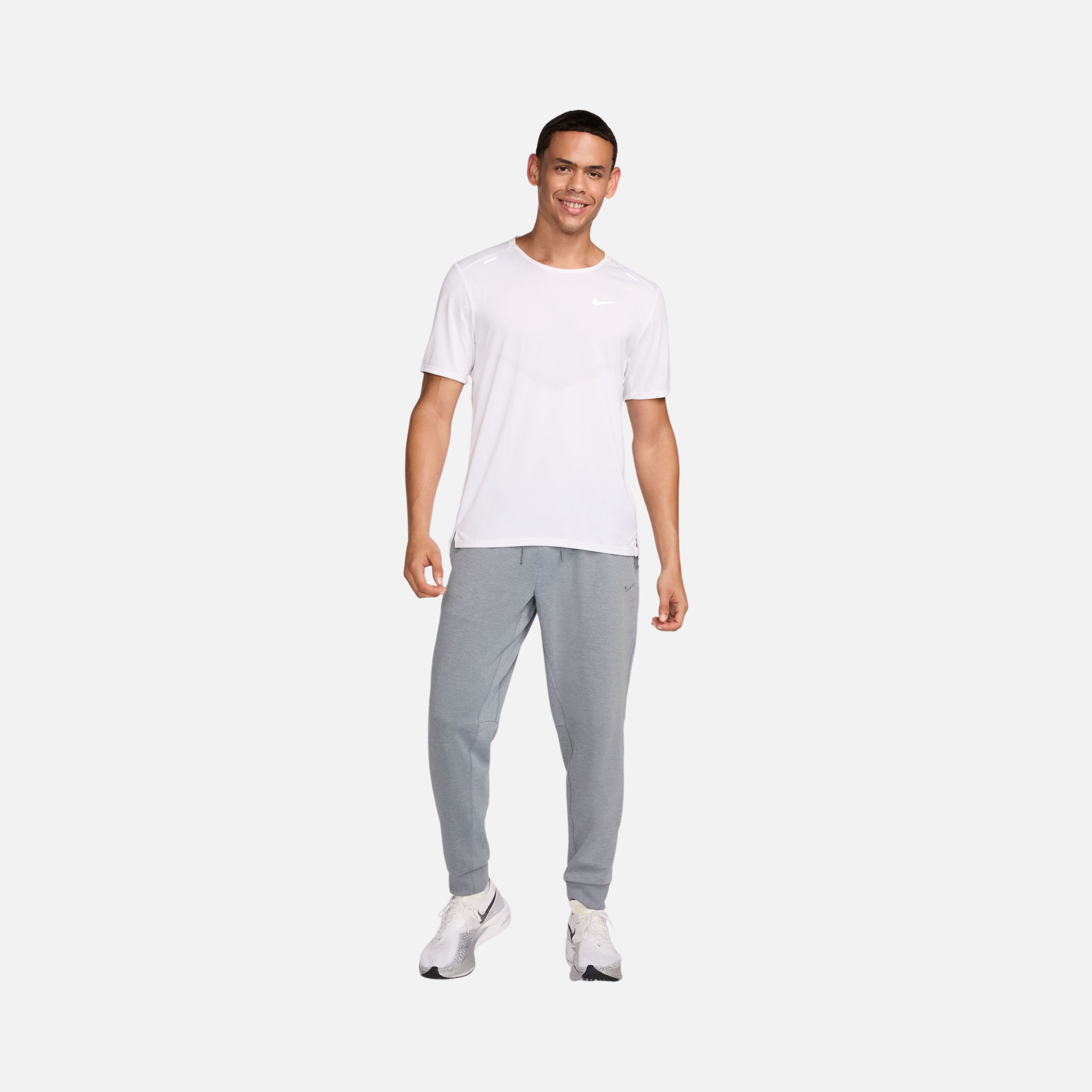 Nike Primary Dri-Fit UV Versatile Training Erkek Eşofman Altı