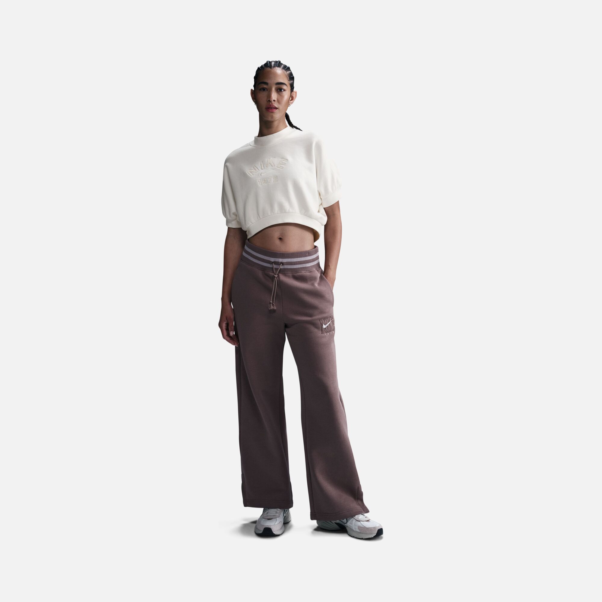 Nike Sportswear Collection Fleece Crew Cropped Short-Sleeve Kadın Tişört